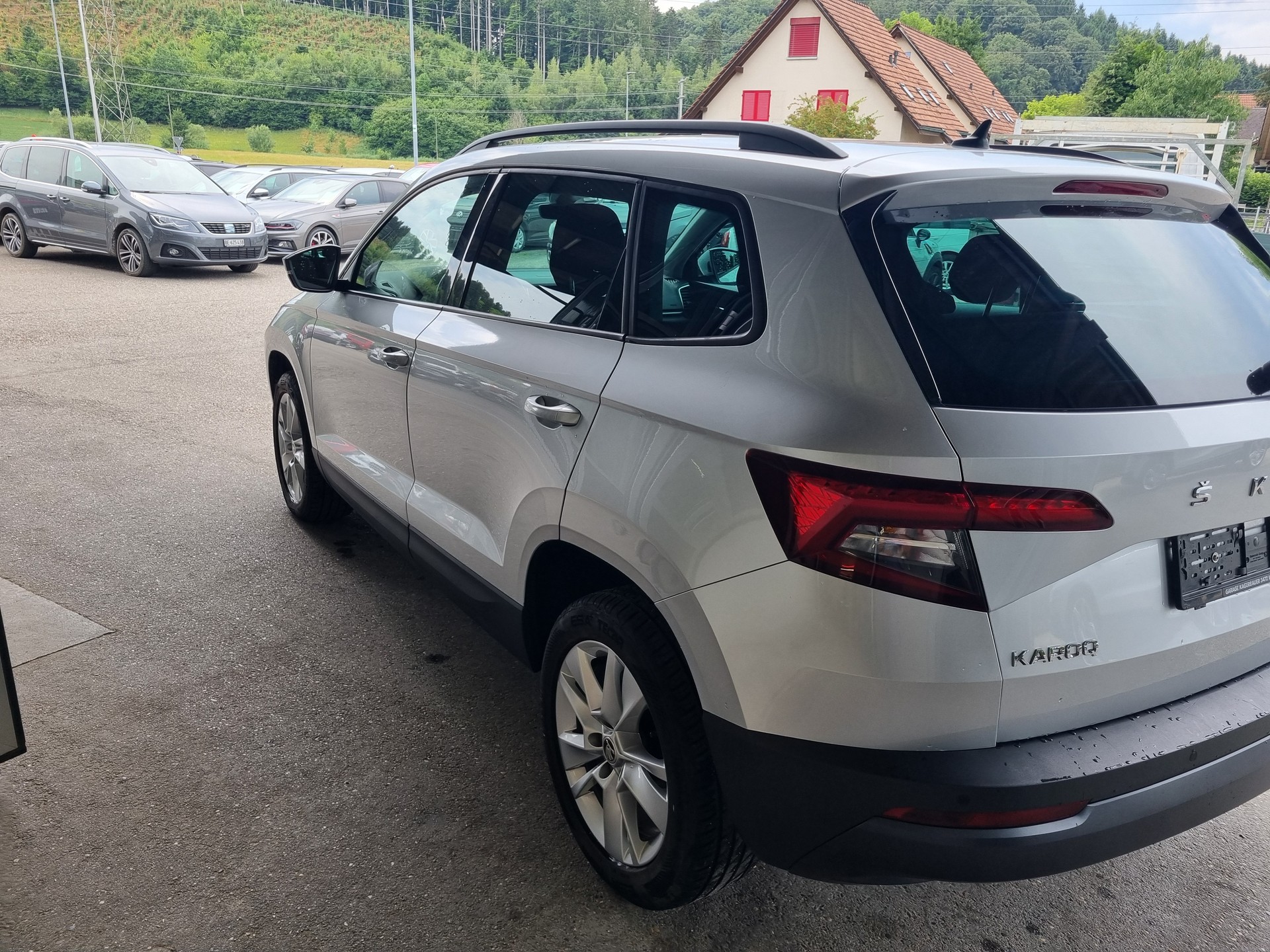 SKODA Karoq 1.5 TSI ACT Ambition DSG-image-5