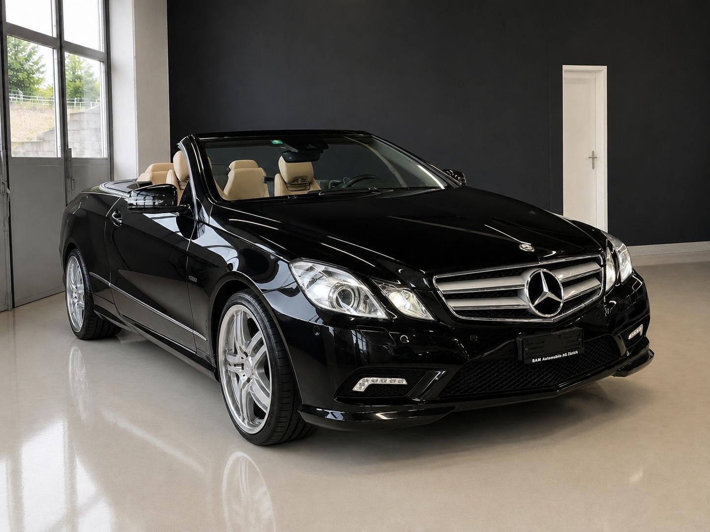 MERCEDES-BENZ E 250 CGI BlueEfficiency Automatic