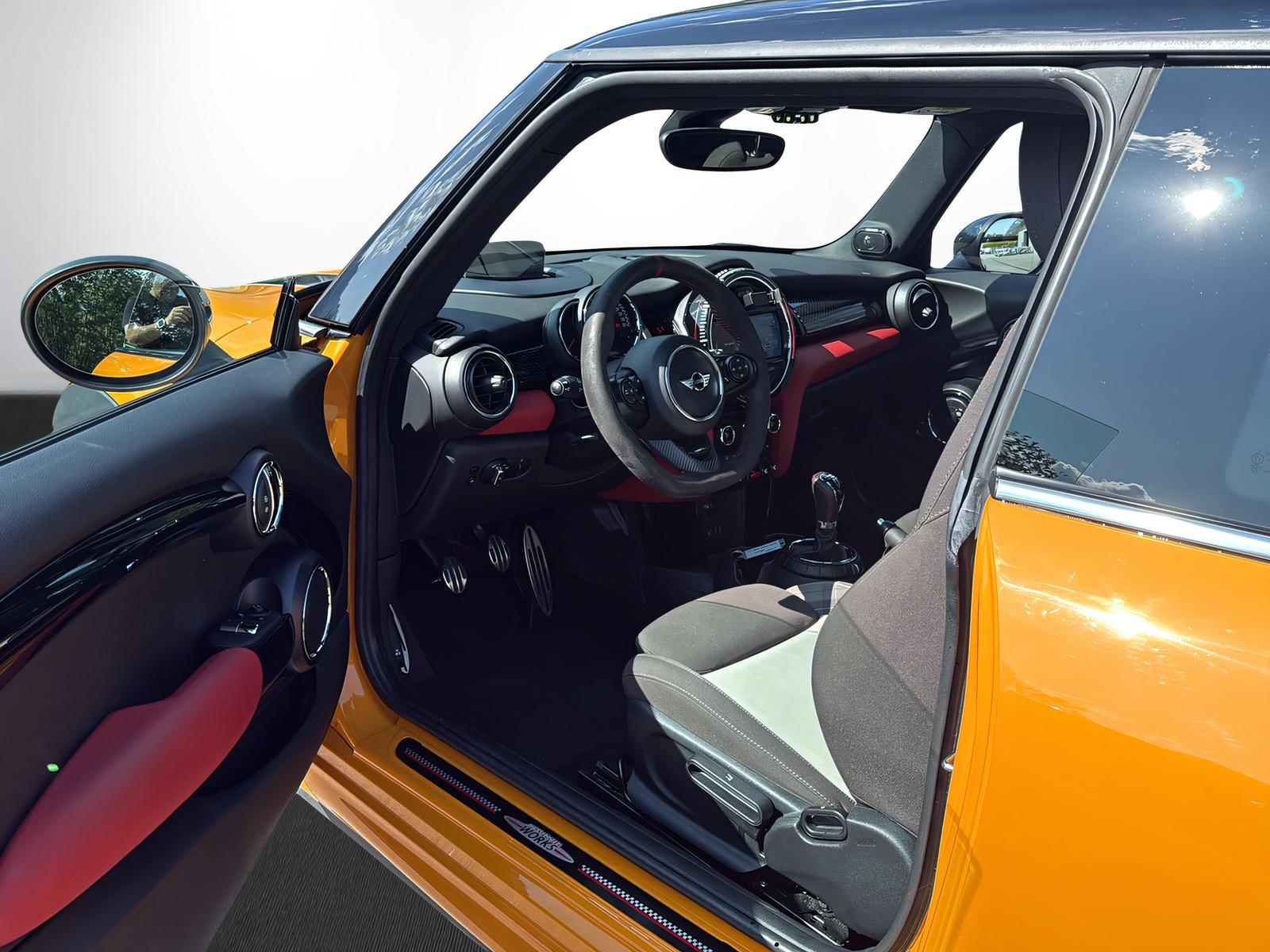 MINI F56 2.0i John Cooper Works-image-6