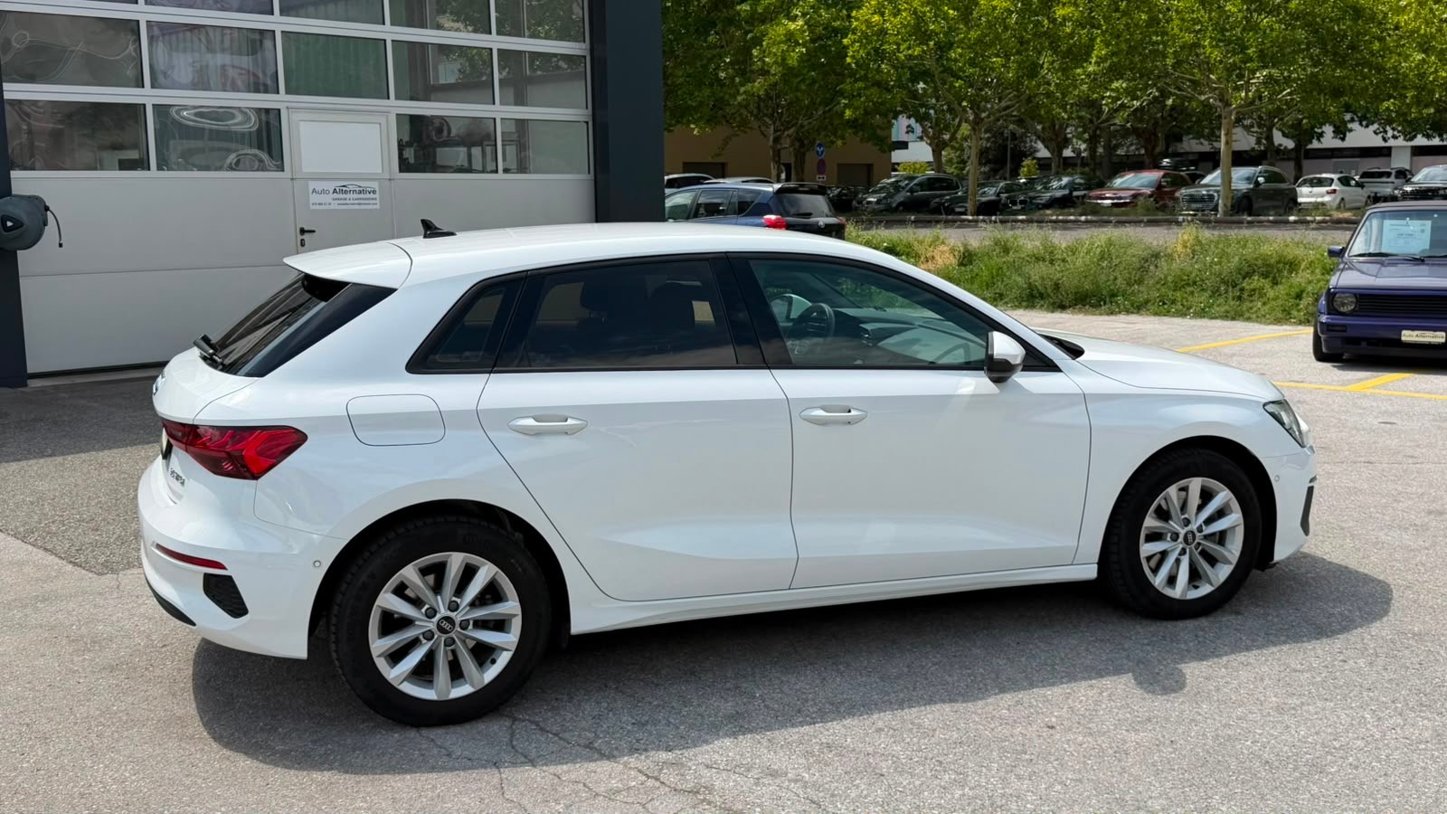 AUDI A3 Sportback 35 TFSI S line Attraction S-tronic-showroom-element-3