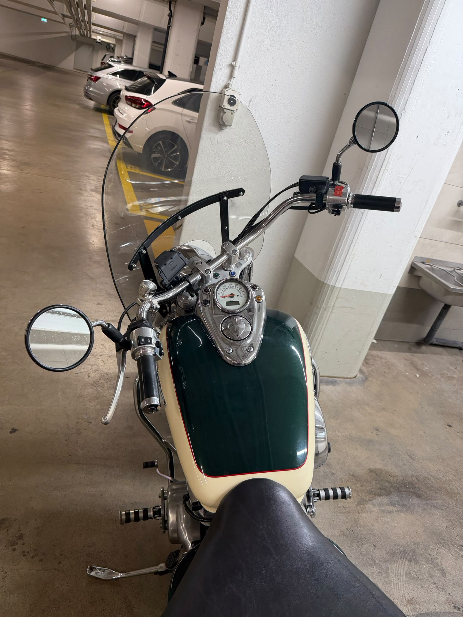 HONDA VT 750 C Shadow-image-1