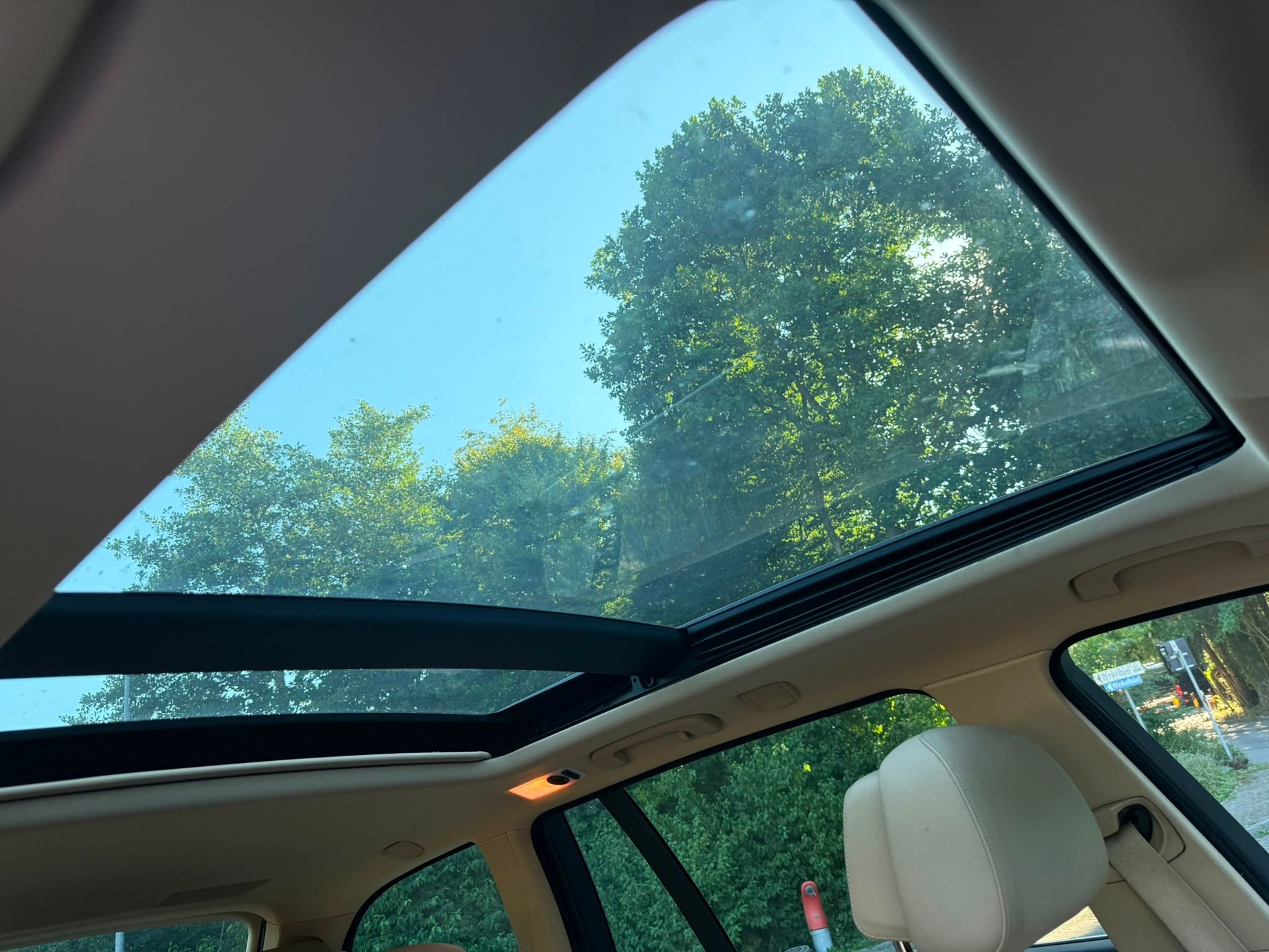 BMW 520d Touring Steptronic-image-9