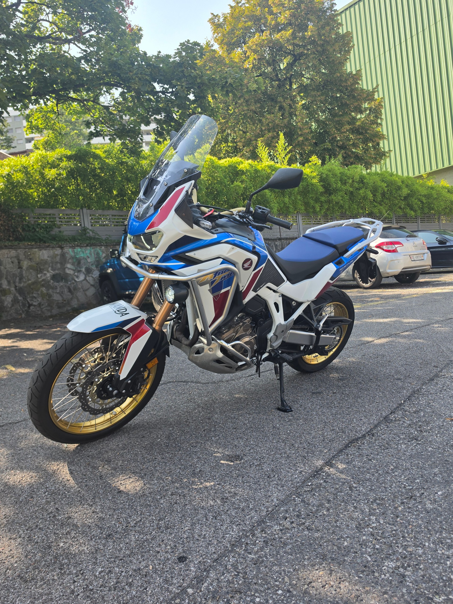 HONDA CRF 1100 DCT Africa Twin Adventure-image-3