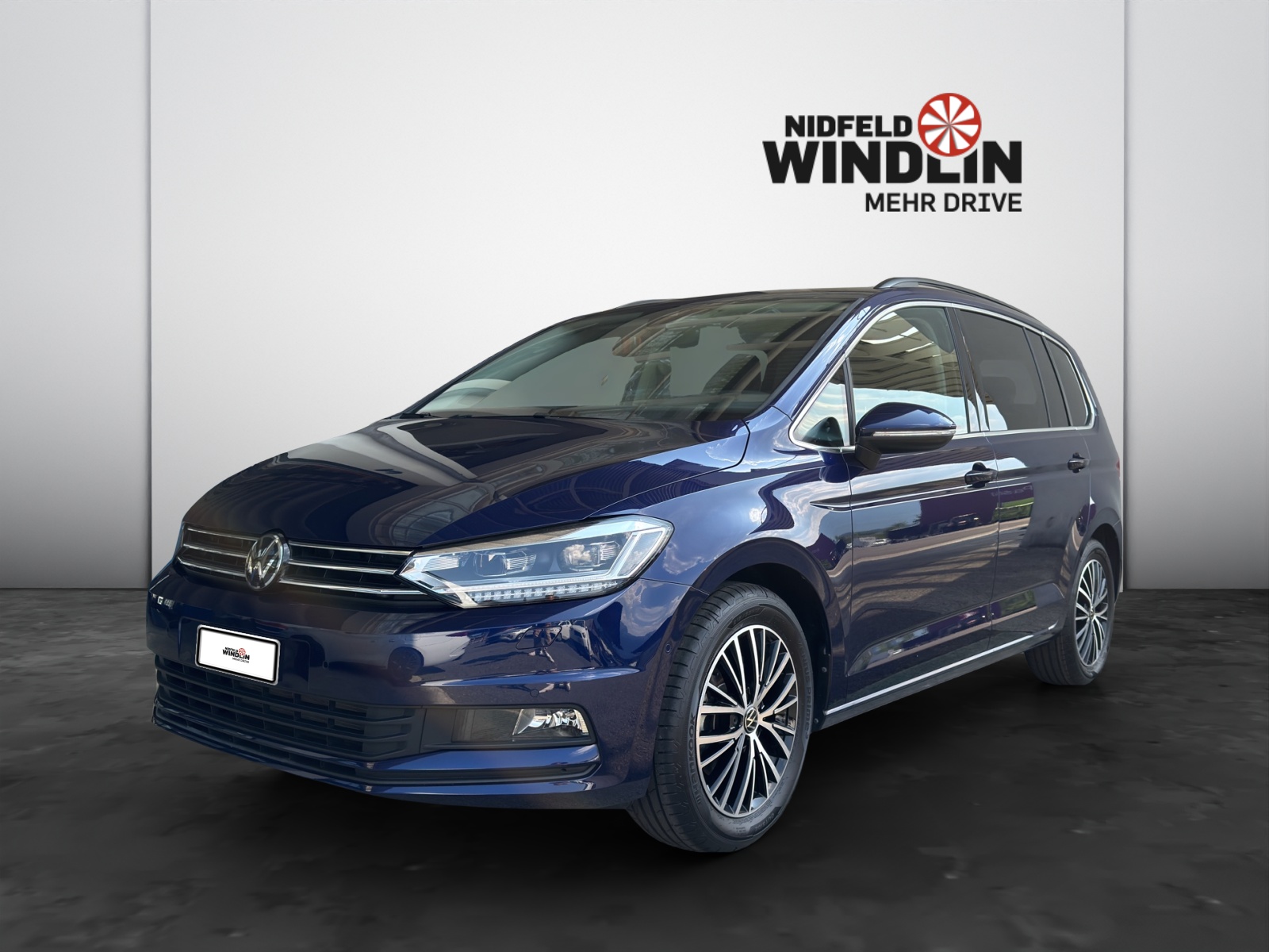 VW Touran 1.5 TSI Comfortline DSG-showroom-element-1