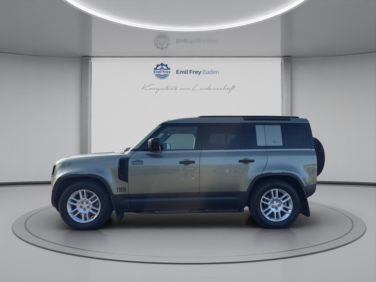 LAND ROVER Defender 110 3.0 D I6 250 mit Anhängerkupplung 3'500 kg-showroom-element-2