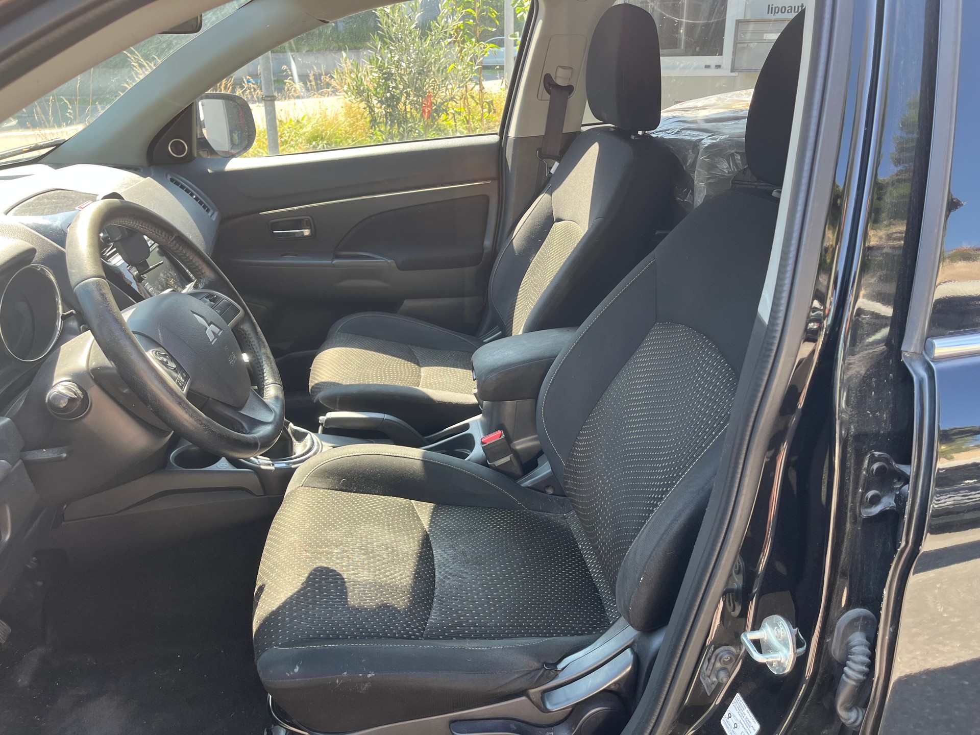 MITSUBISHI ASX 1.8 DID Intense 4WD-image-9
