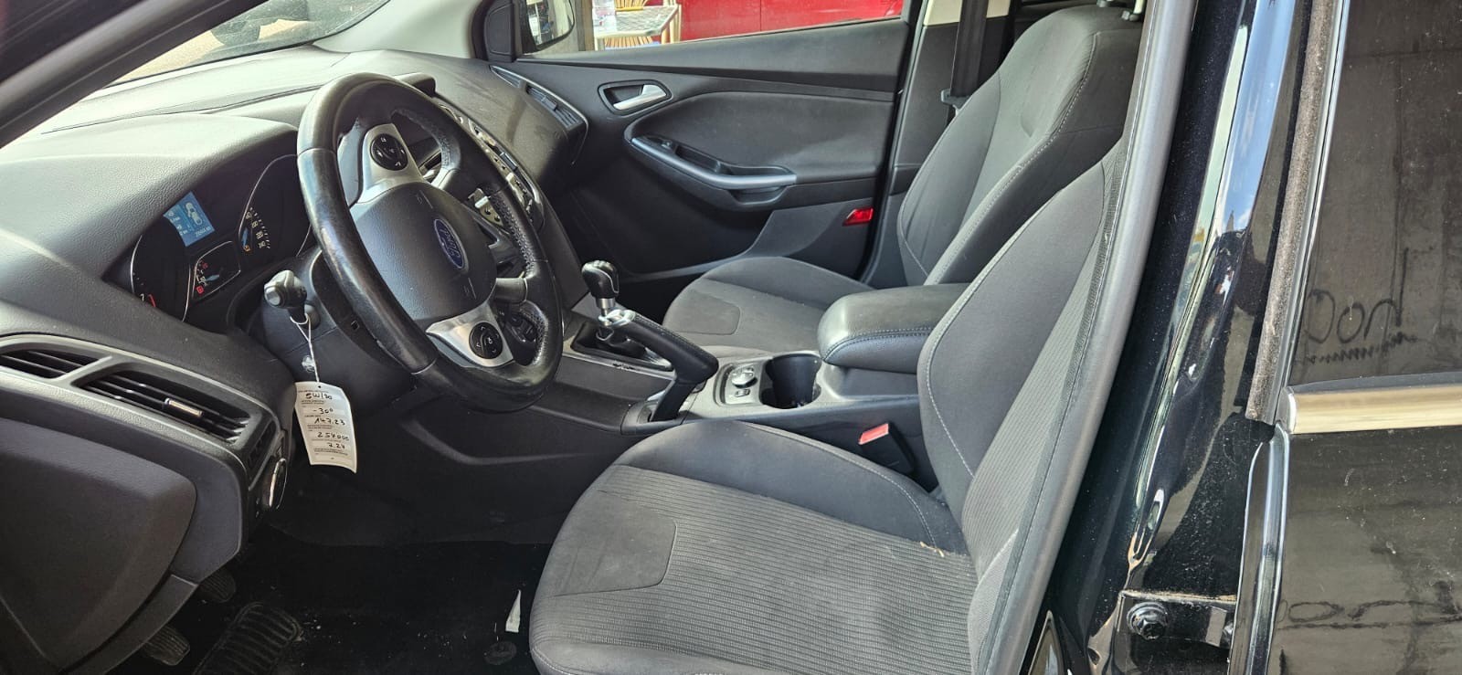 FORD Focus 1.6 SCTi Trend-image-7