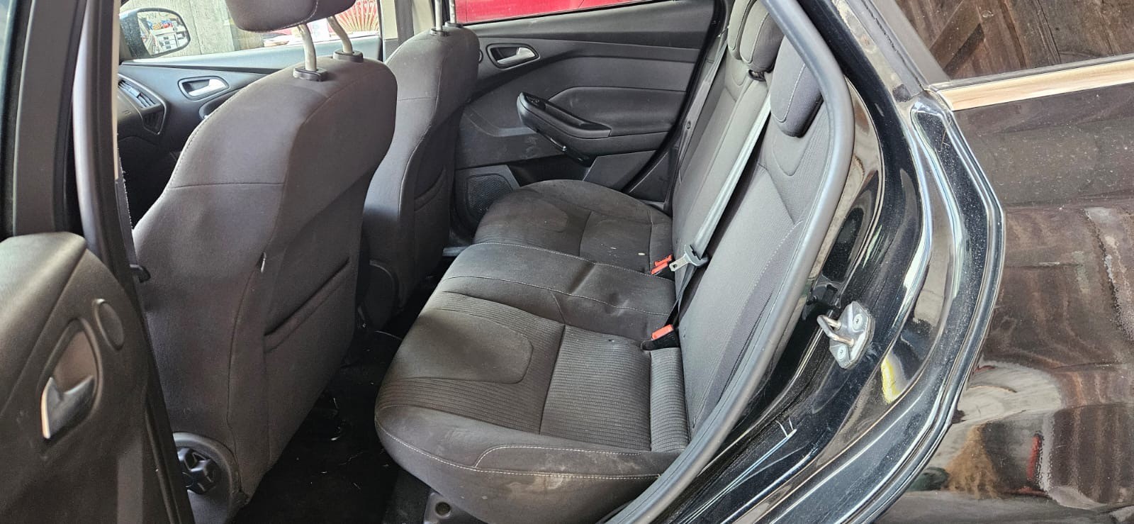 FORD Focus 1.6 SCTi Trend-image-3