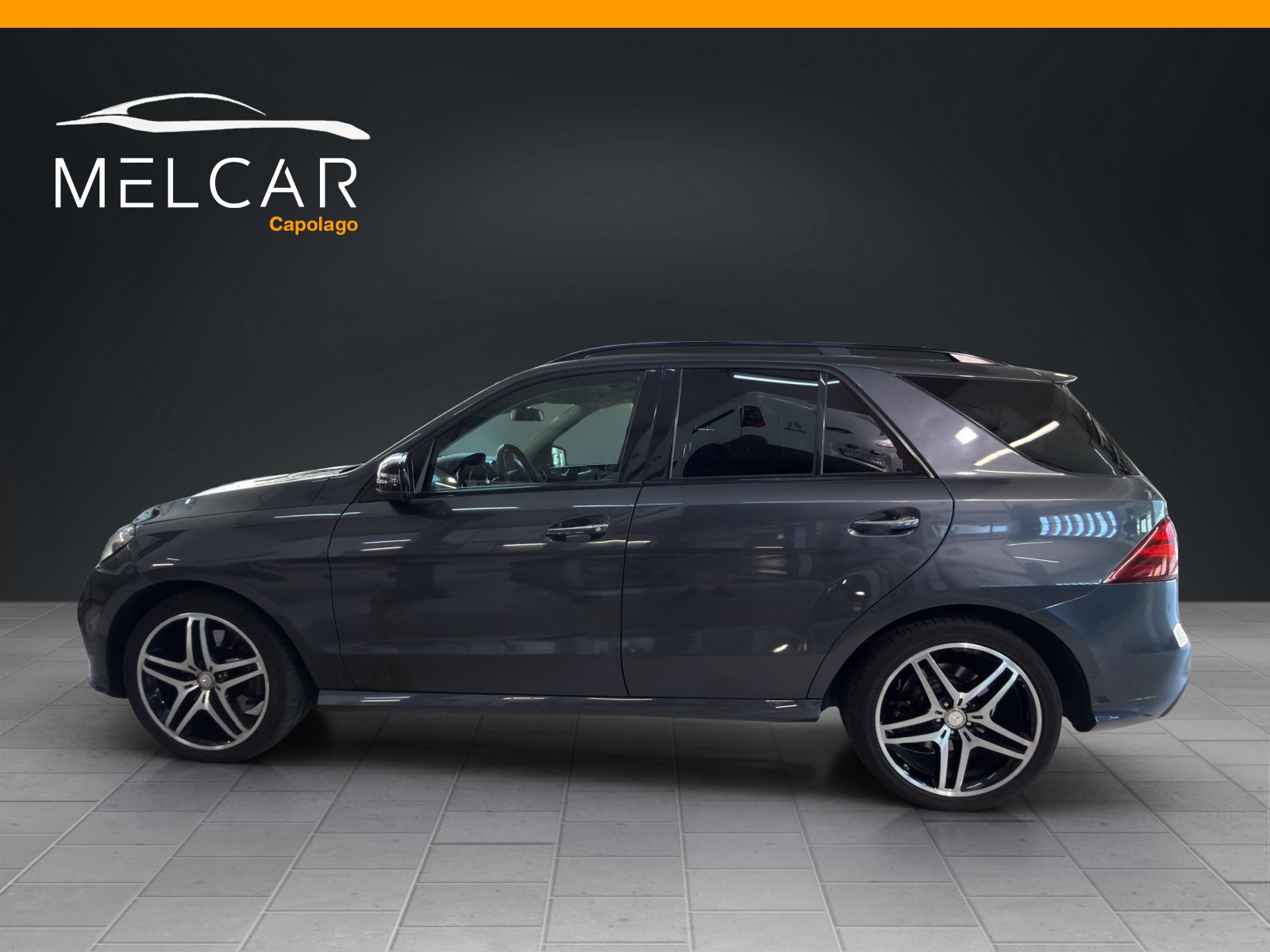MERCEDES-BENZ GLE 500 Executive 4Matic 9G-Tronic AMG LINE-image-4