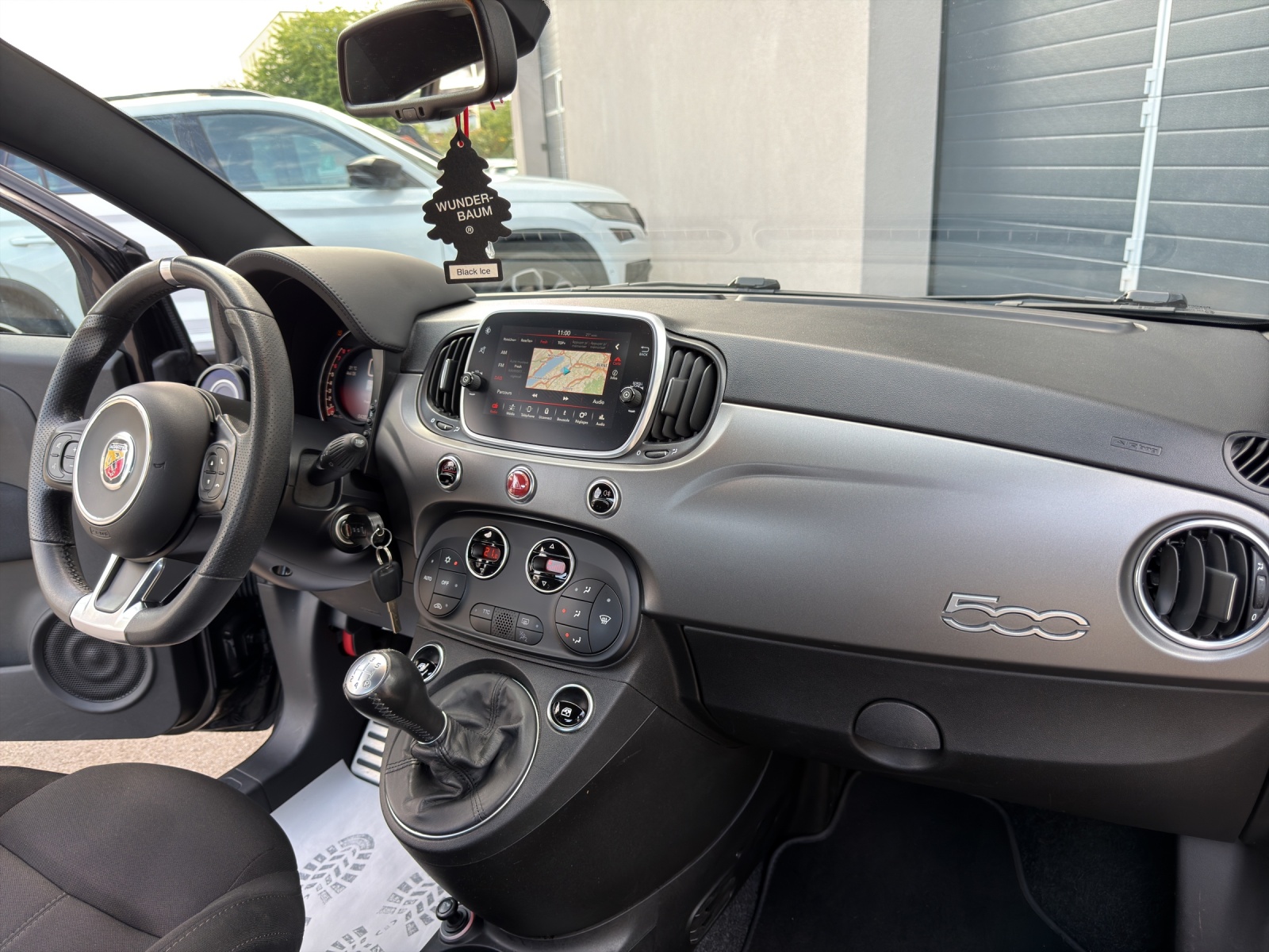FIAT 595 1.4 16V Turbo Abarth Pista-image-22