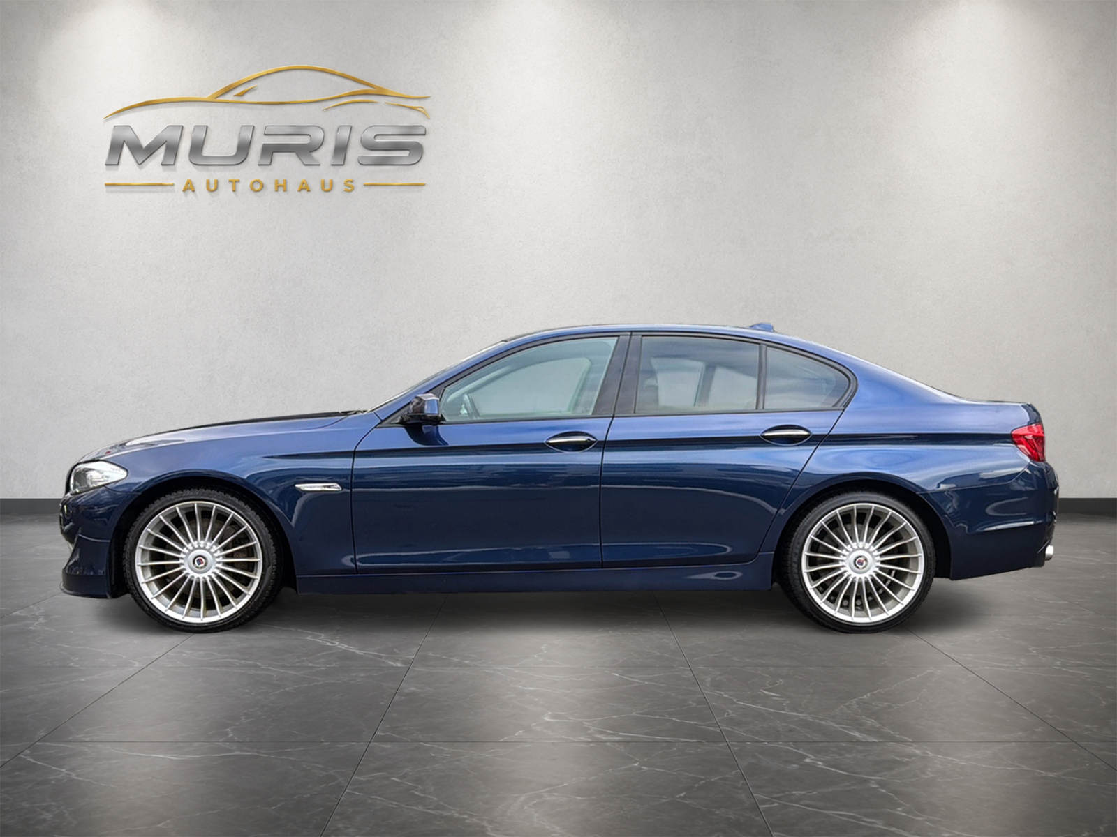 BMW-ALPINA D5 BiTurbo 3.0d Switch-Tronic-showroom-element-1