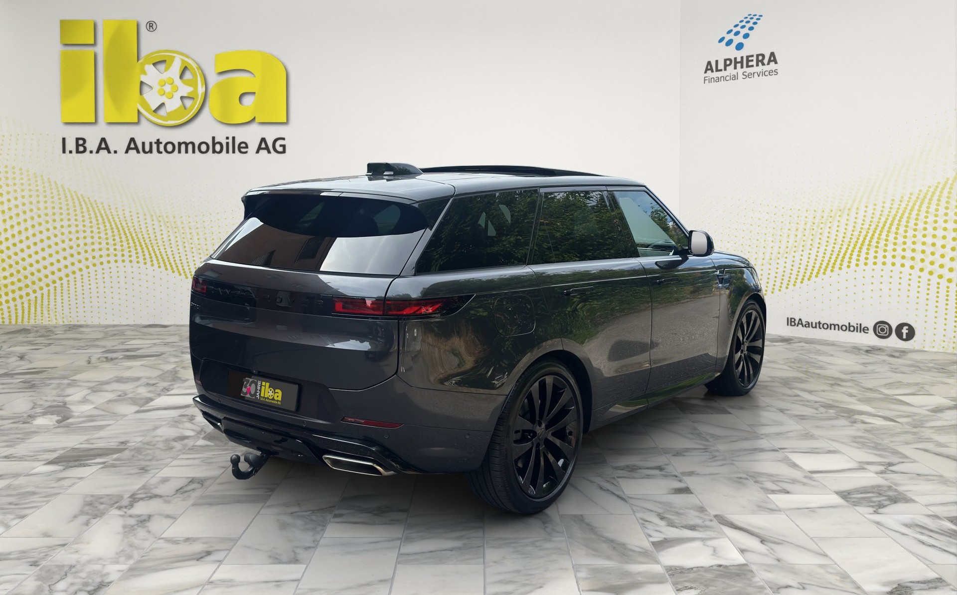 LAND ROVER RR Sport P550e Autobigraphy Black Pack 4x4 AHK-image-4