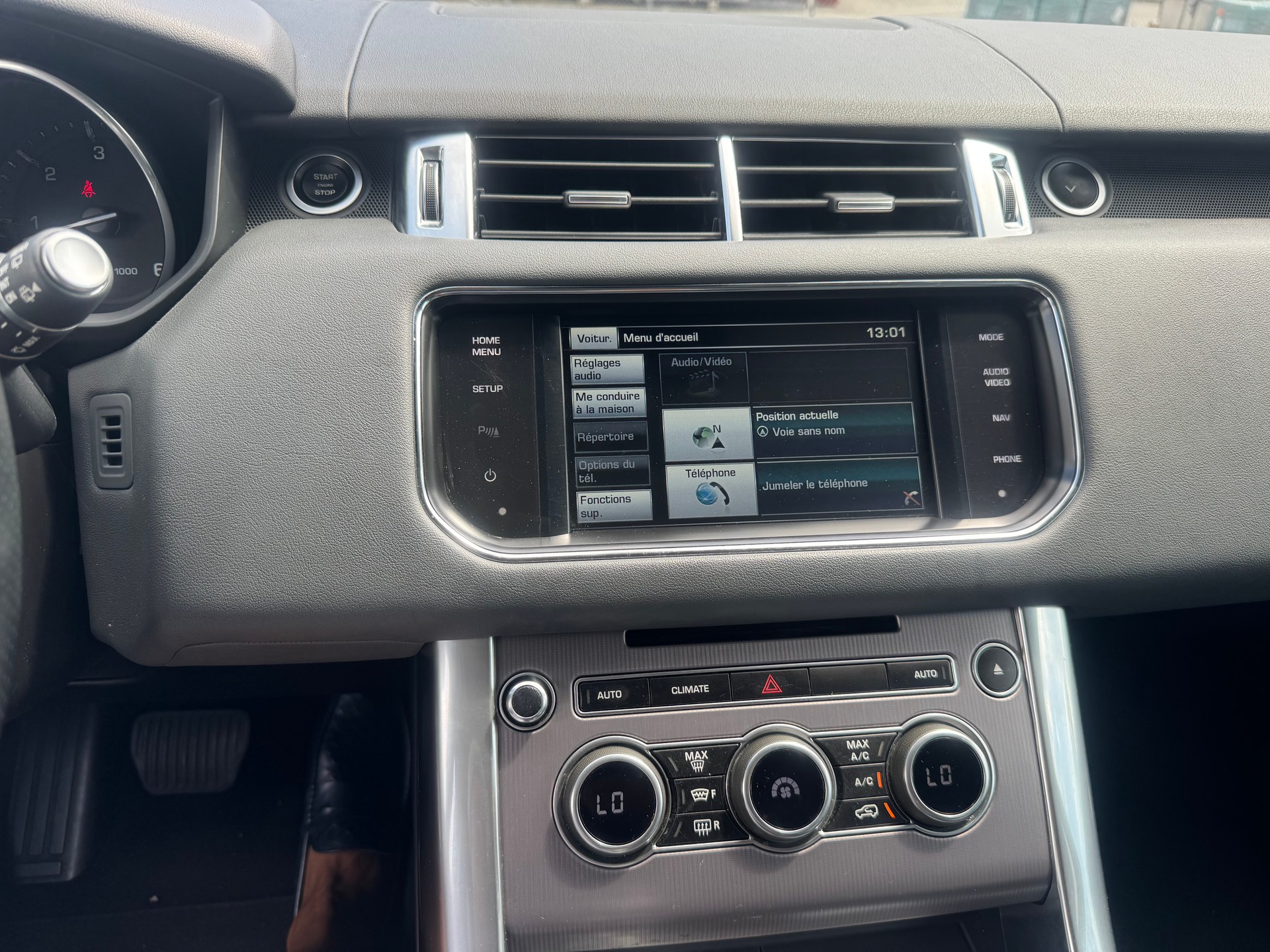 LAND ROVER Range Rover Sport 3.0 SDV6 HSE 7 Places-image-16