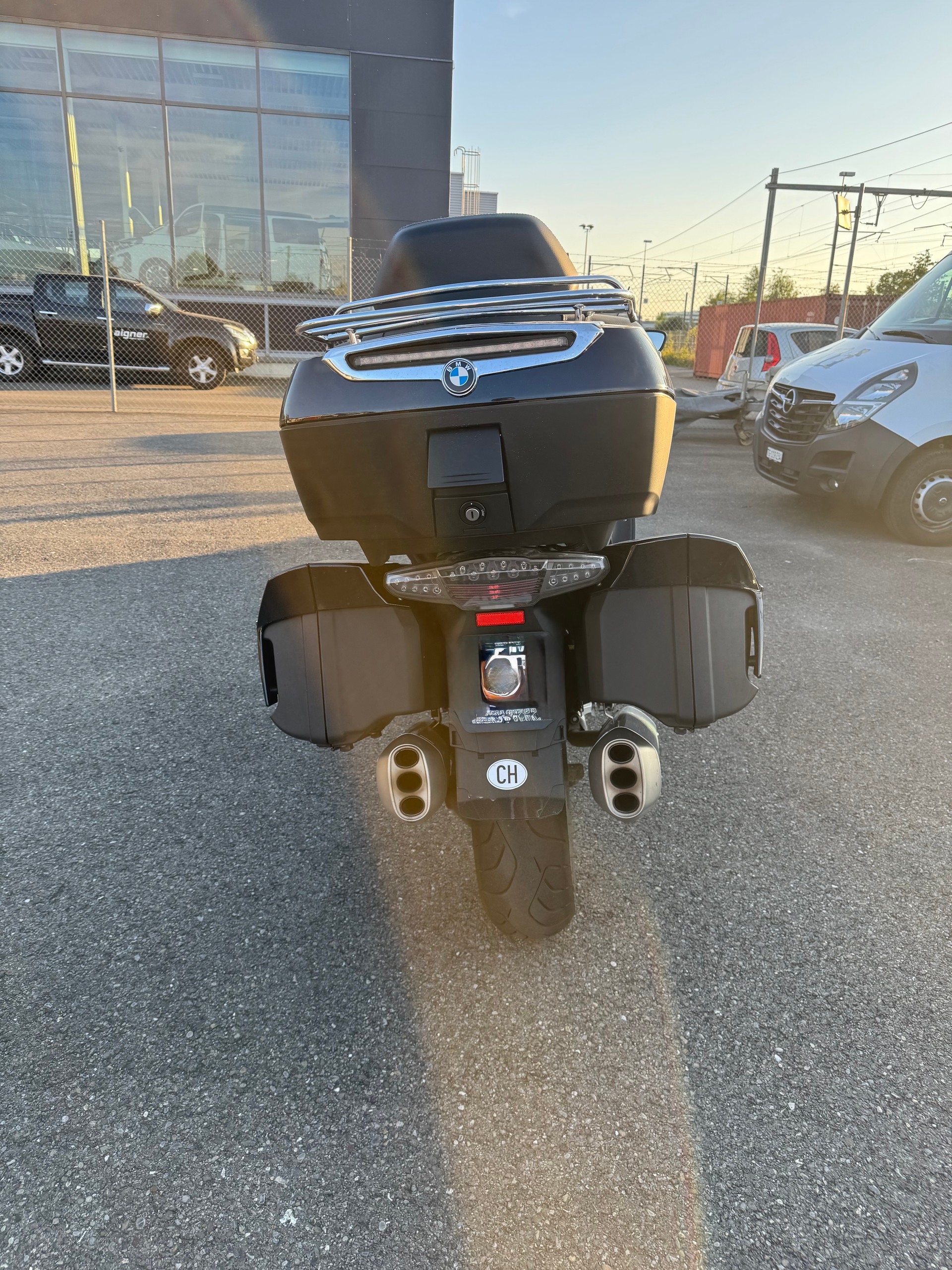 BMW K 1600 GTL-image-1