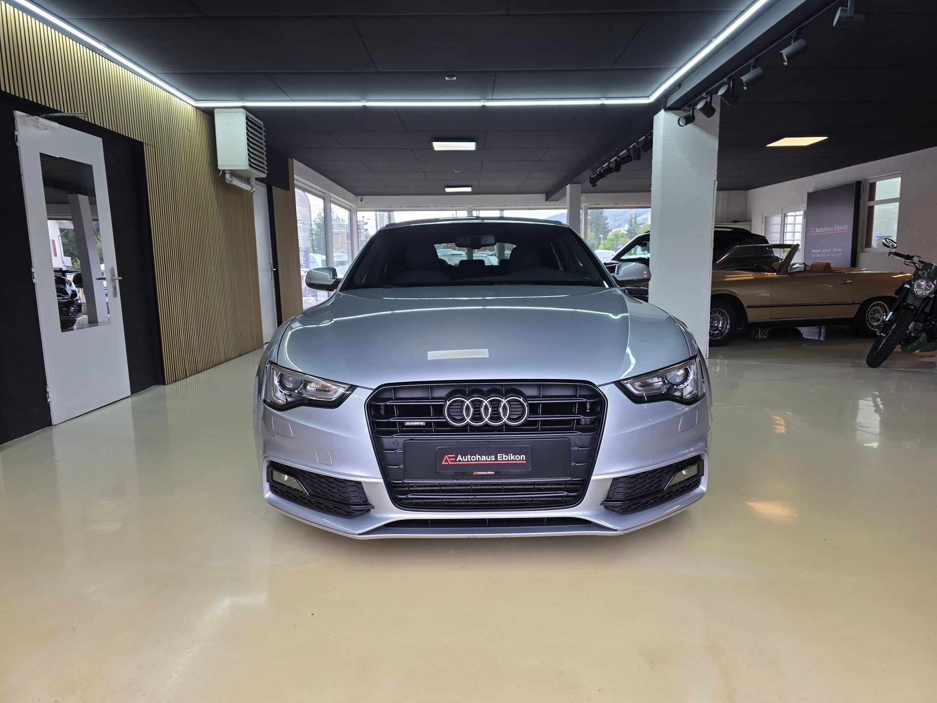 AUDI A5 Sportback 2.0 TFSI quattro S-tronic-showroom-element-1