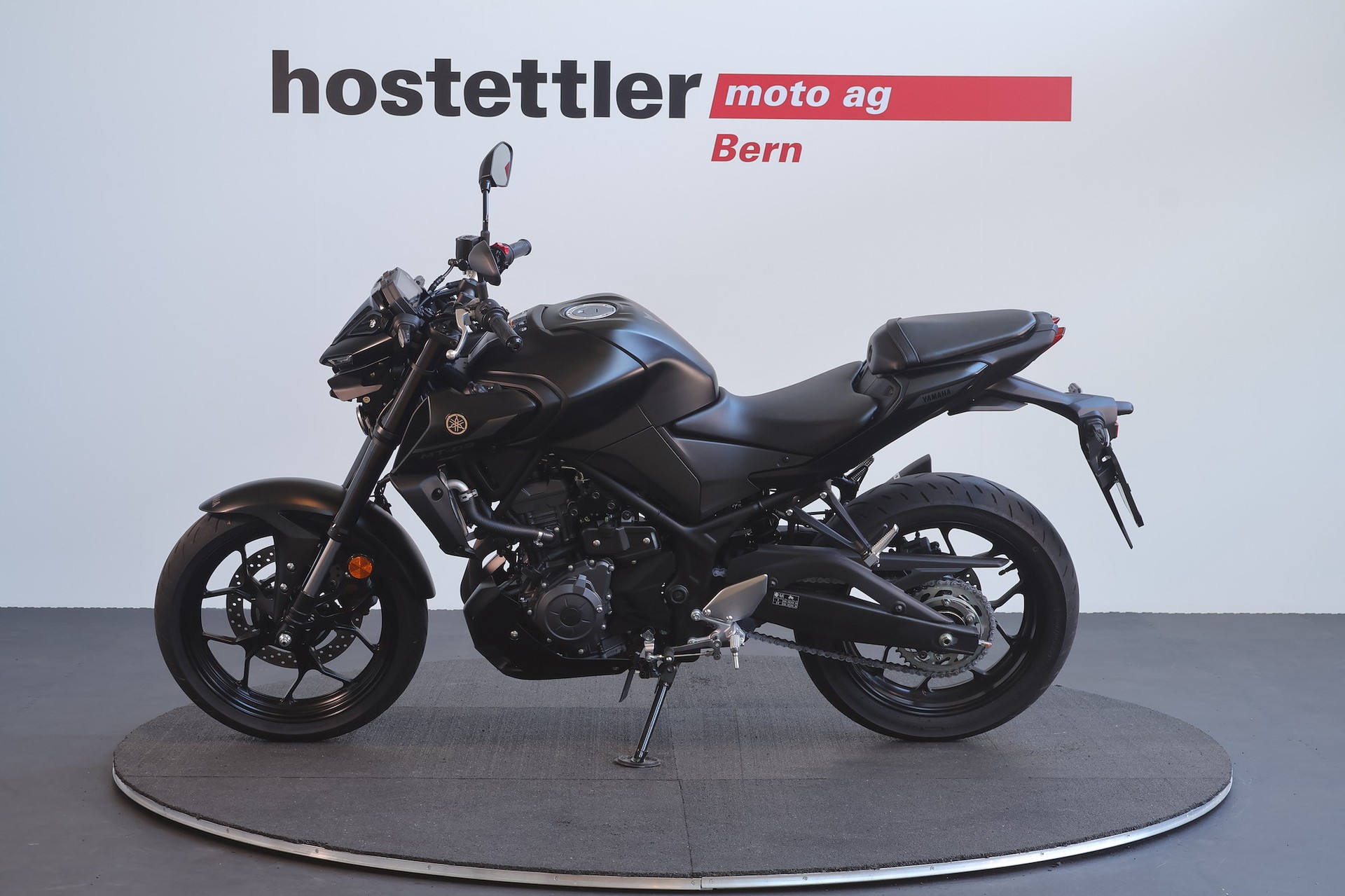 YAMAHA MT-03-image-4