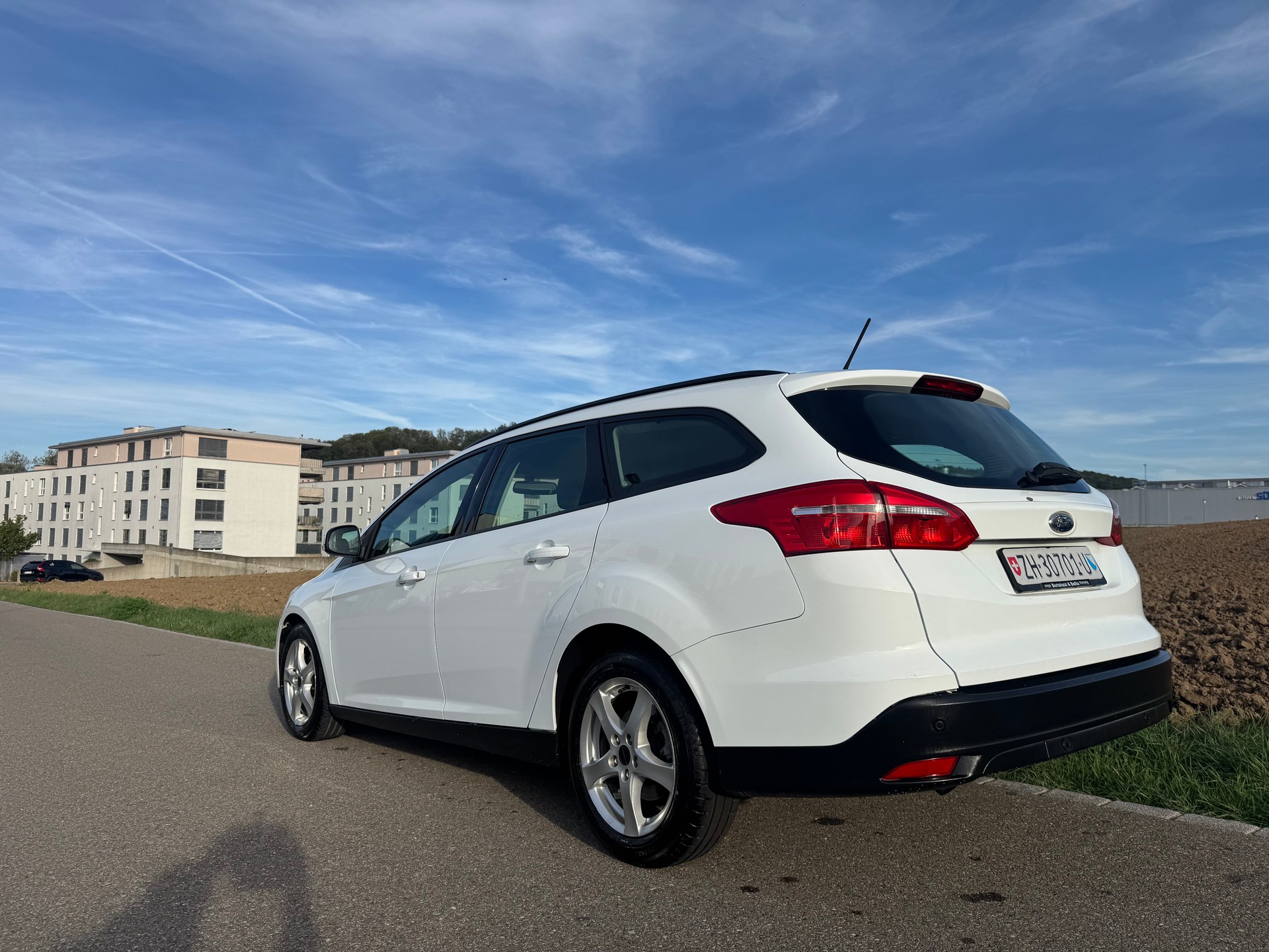 FORD Focus 1.5 TDCi ECOnetic Trend-image-6