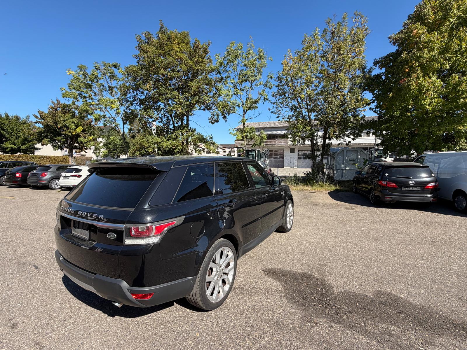 LAND ROVER Range Rover Sport 3.0 SDV6 HSE Dynamic Automatic-showroom-element-2