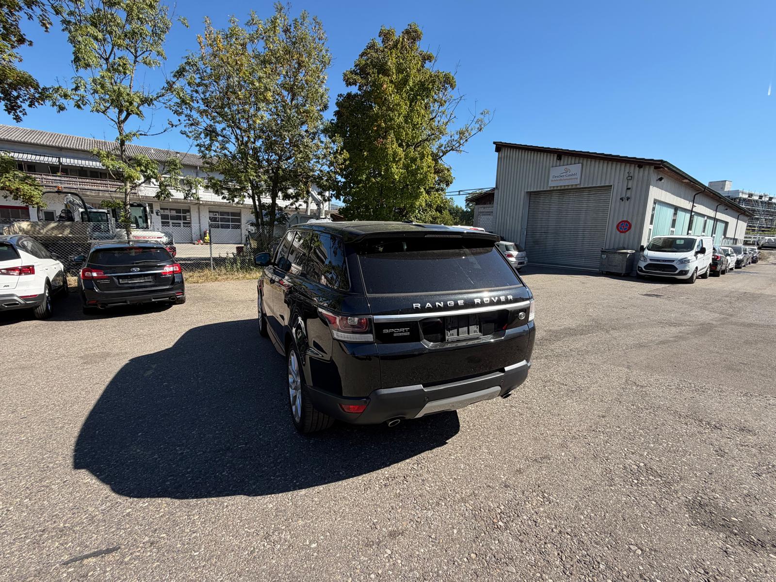 LAND ROVER Range Rover Sport 3.0 SDV6 HSE Dynamic Automatic-showroom-element-3