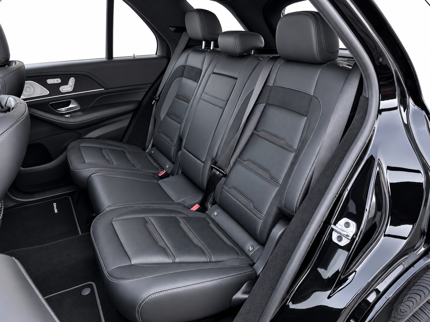 MERCEDES-BENZ GLE 63 S AMG 4matic+-image-10