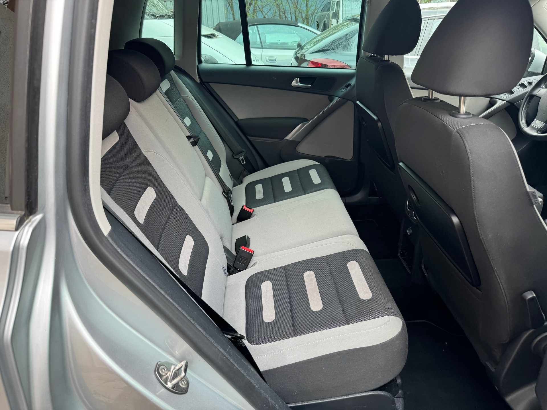 VW Tiguan 2.0 TSI Sport&Style Tiptronic-image-4