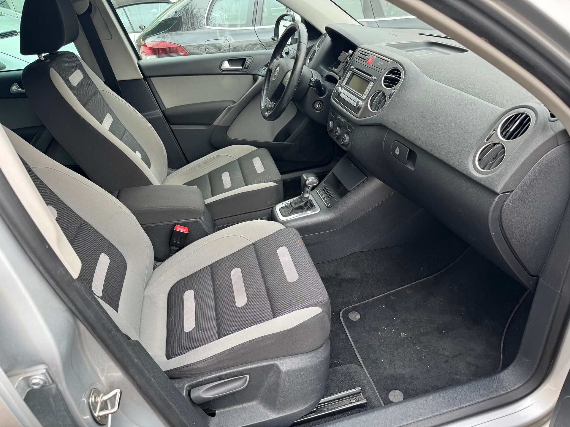 VW Tiguan 2.0 TSI Sport&Style Tiptronic-image-3