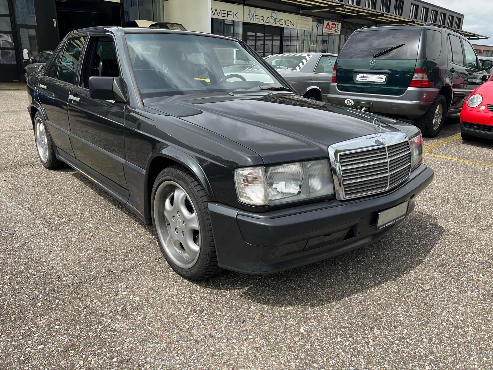 MERCEDES-BENZ 190 E 2.5-16 Automatic | Vollausstattung | Volllederausstattung in Schwarz | Elektrisches Schiebedach uvm.-image-2
