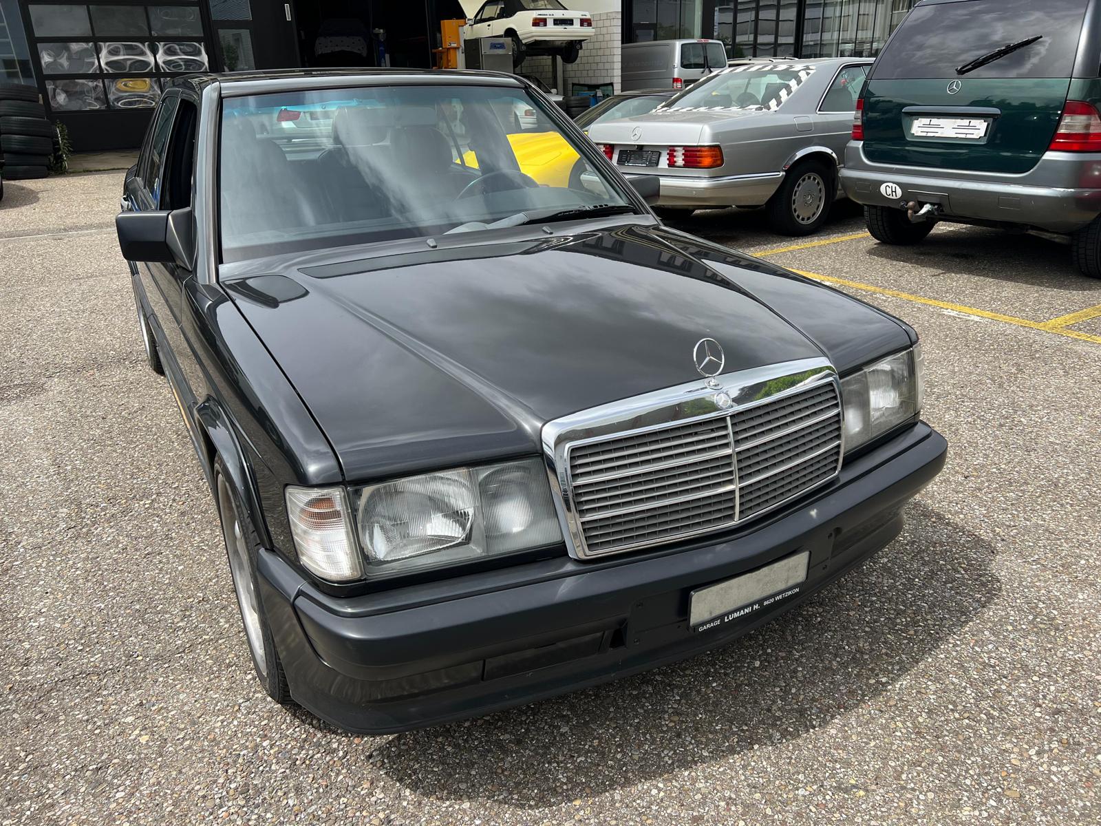 MERCEDES-BENZ 190 E 2.5-16 Automatic | Vollausstattung | Volllederausstattung in Schwarz | Elektrisches Schiebedach uvm.-image-1