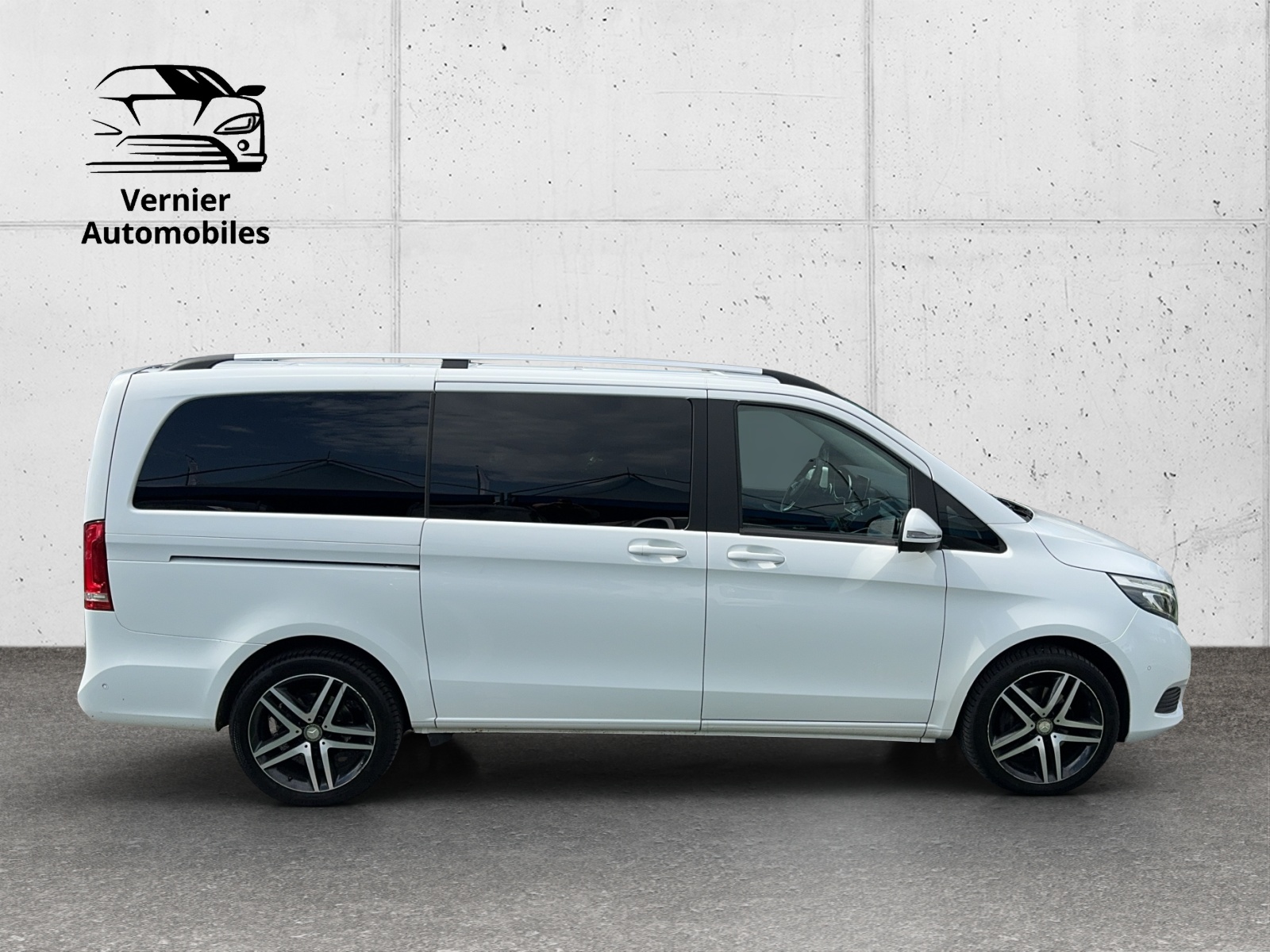 MERCEDES-BENZ V 250 d lang 4Matic 7G-Tronic-image-5