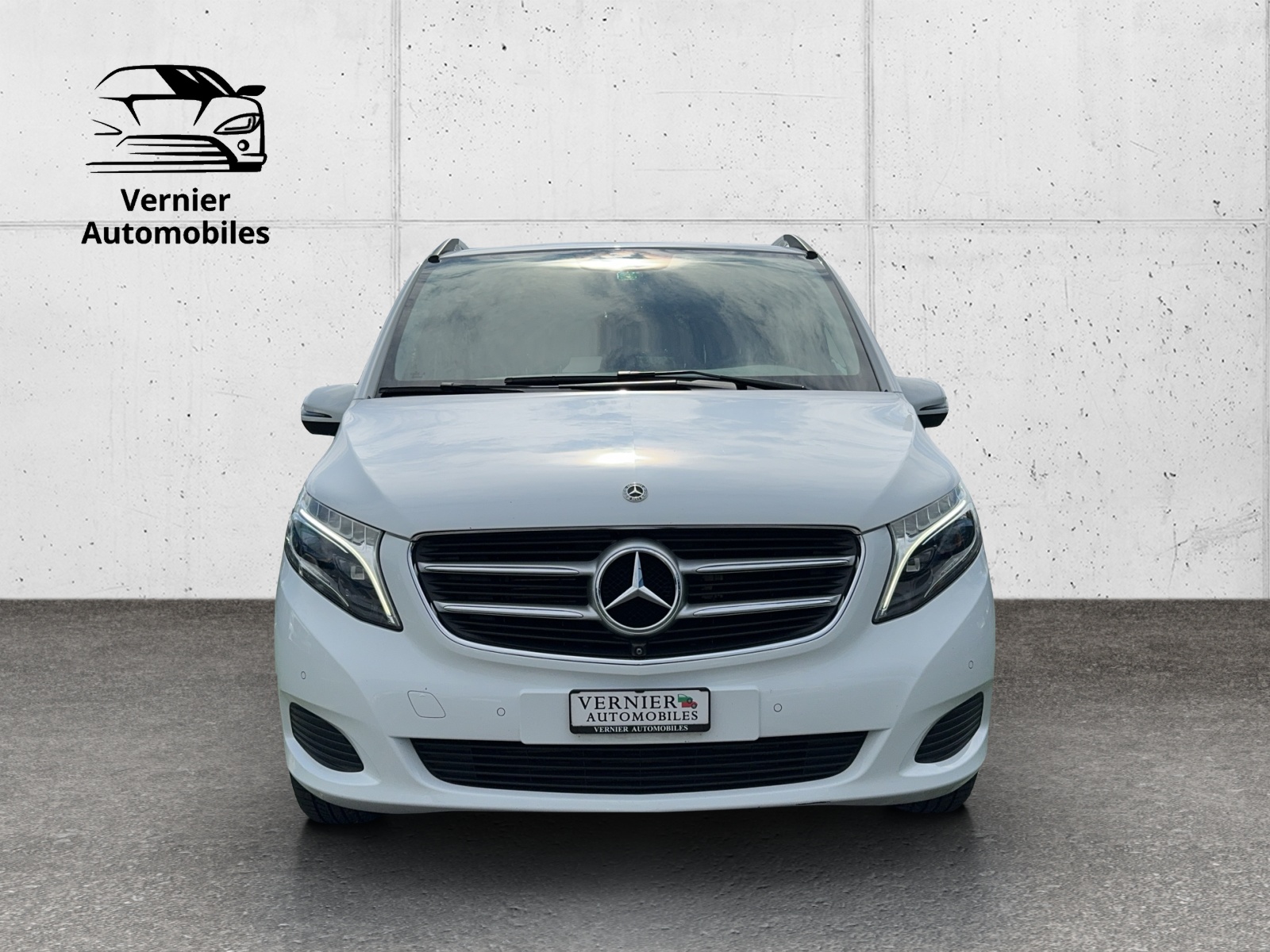 MERCEDES-BENZ V 250 d lang 4Matic 7G-Tronic-image-2