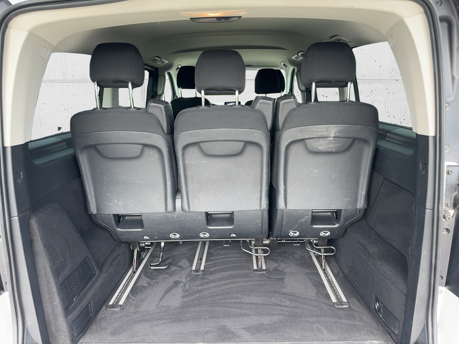 MERCEDES-BENZ V 250 d lang 4Matic 7G-Tronic-image-15