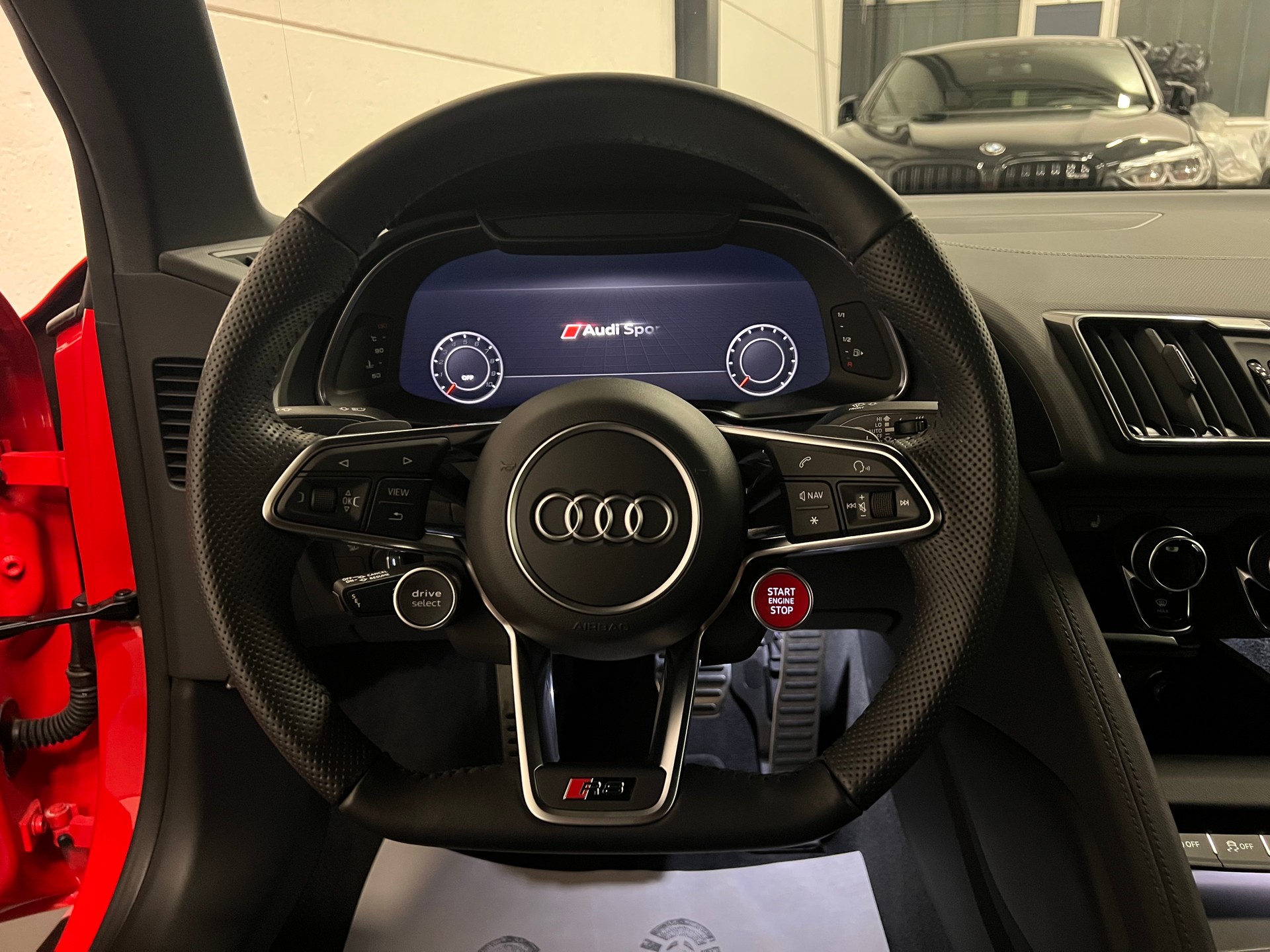 AUDI R8 Coupé RWD S-Tronic-image-22