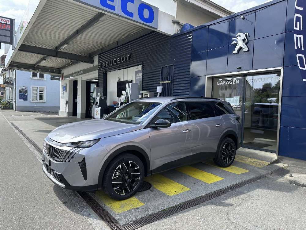 PEUGEOT 5008 1.2 Hybrid Allure Premium