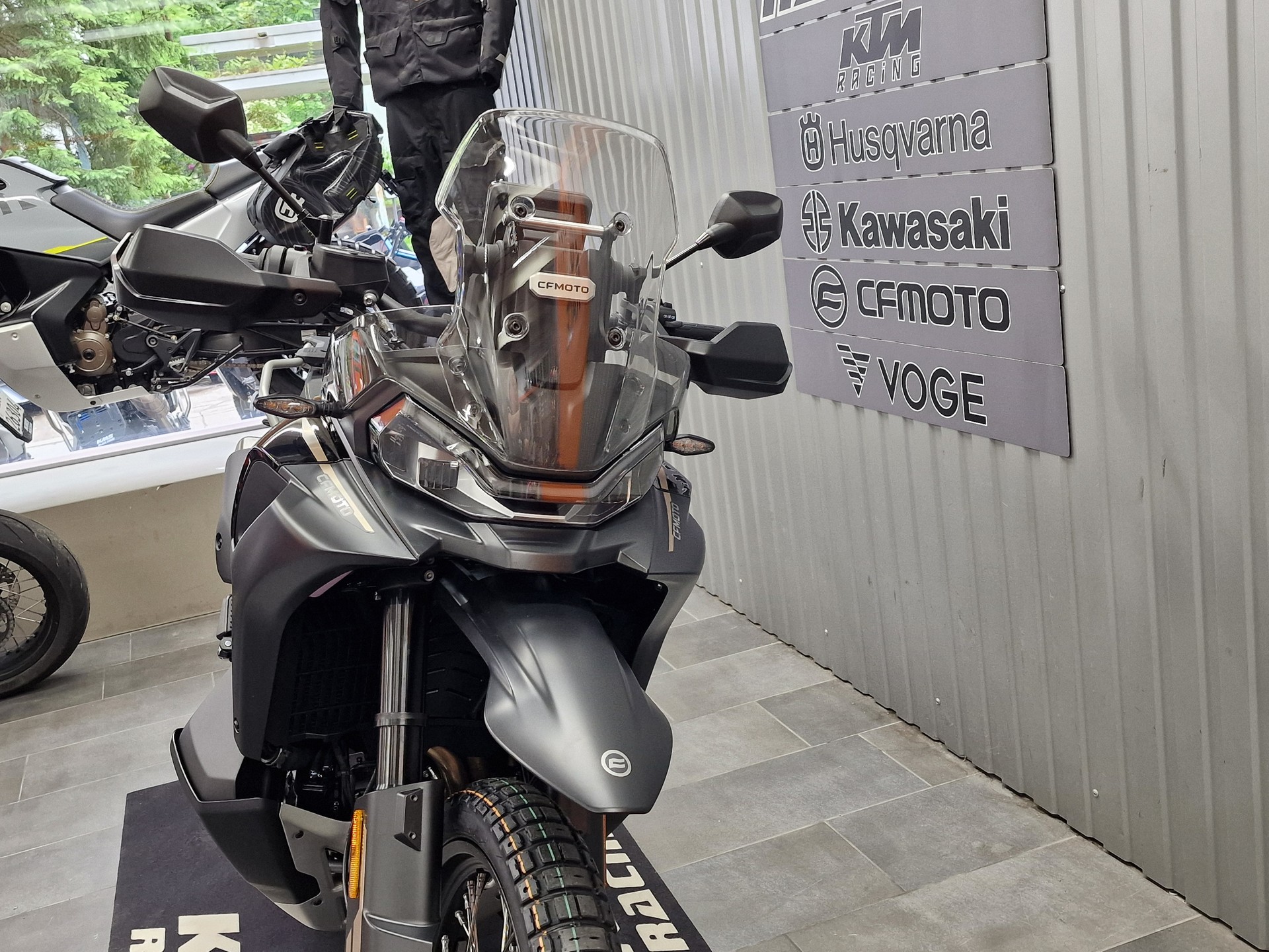 CF MOTO 800MT-X-image-4