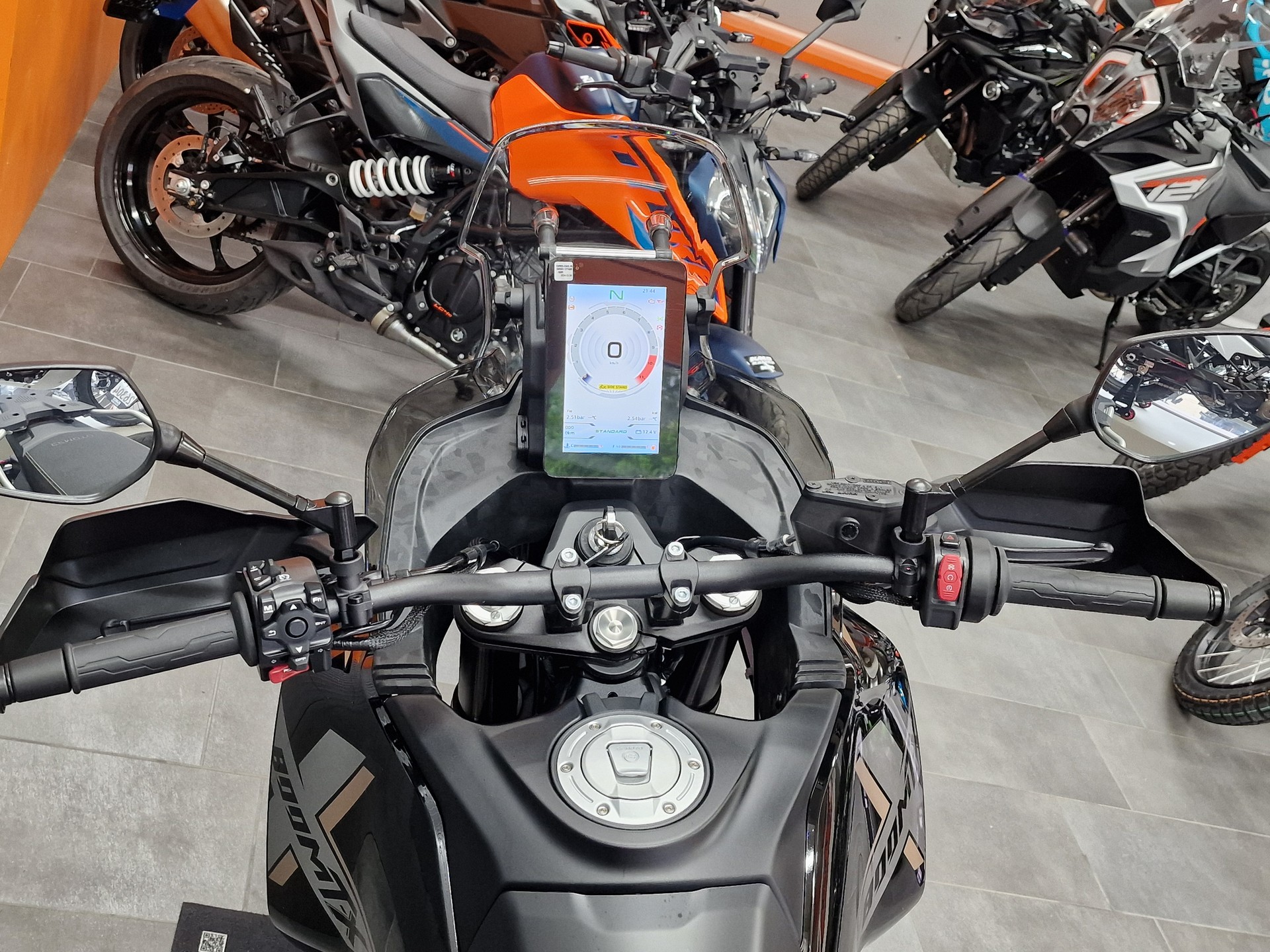 CF MOTO 800MT-X-image-6