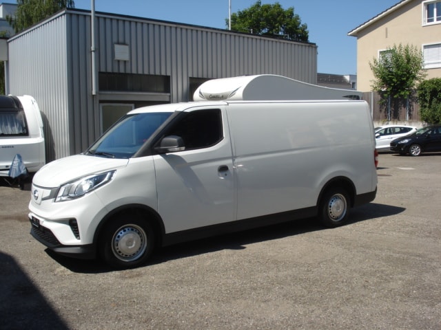 MAXUS eDELIVER 3 Kastenaufbau L2H1 52kWh-showroom-element-1