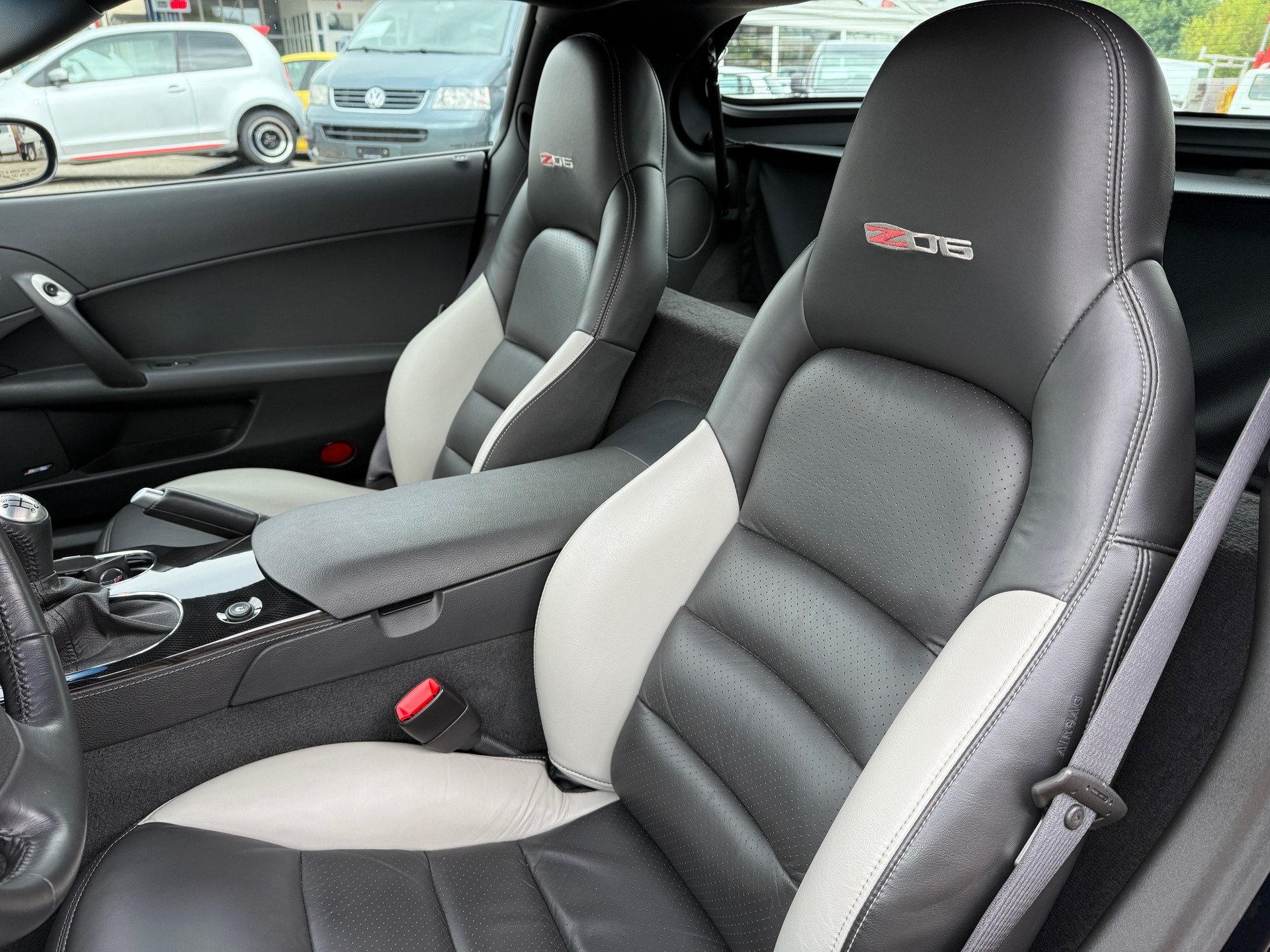 CHEVROLET Corvette Z06-image-7