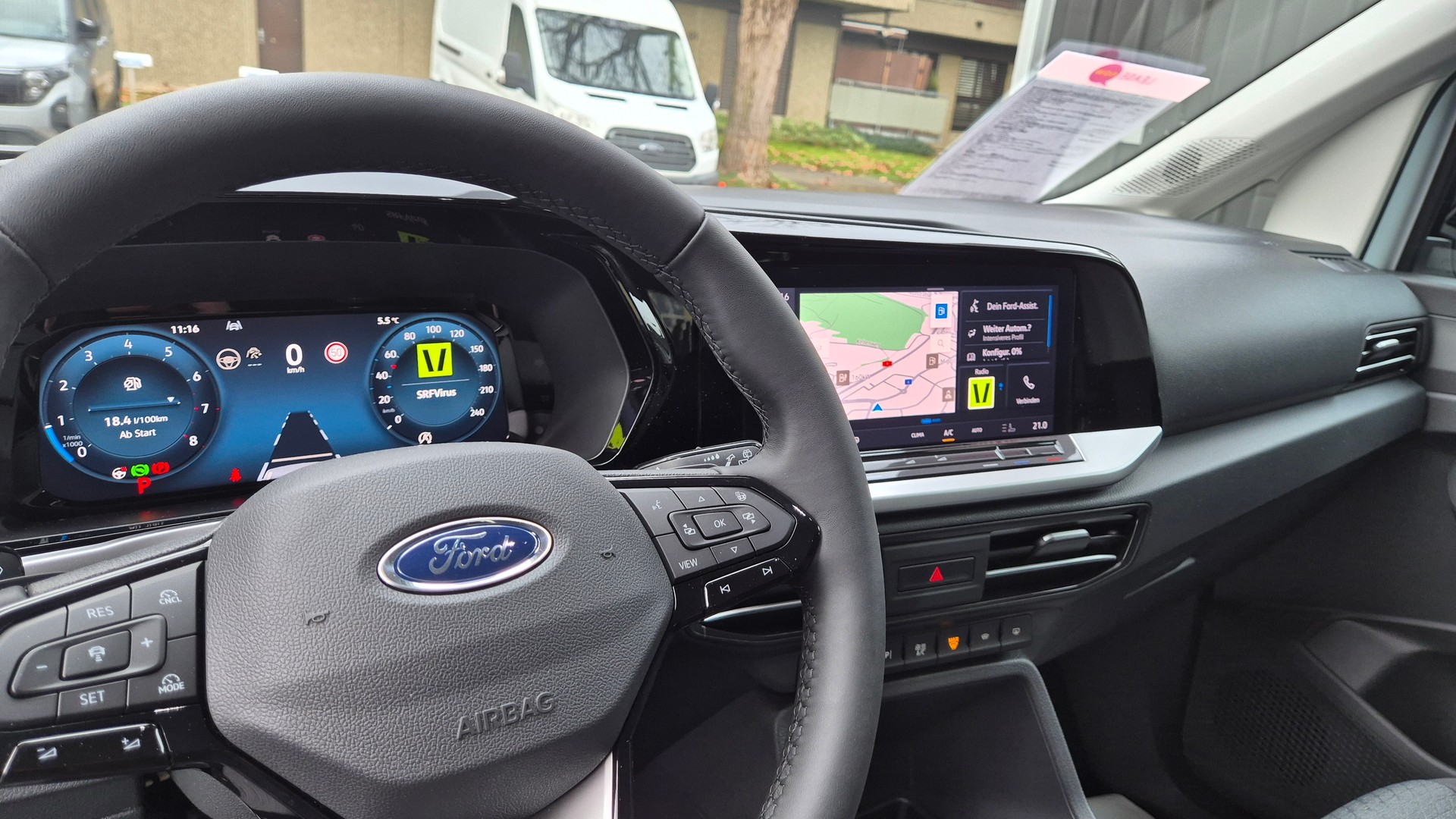 FORD Tourneo Connect 1.5 EcoBoost Titanium Automat-image-9