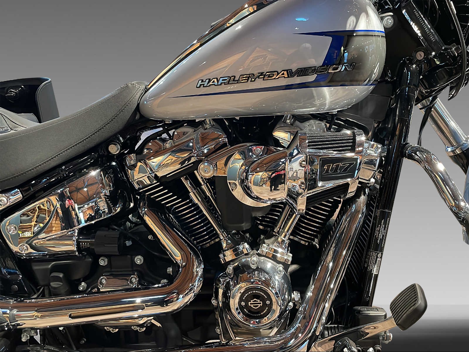 HARLEY-DAVIDSON FXBR Breakout 117-image-8