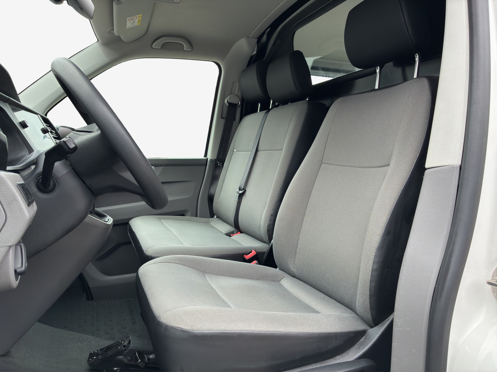 VW T6.1 2.0 TDI 4Motion-image-7