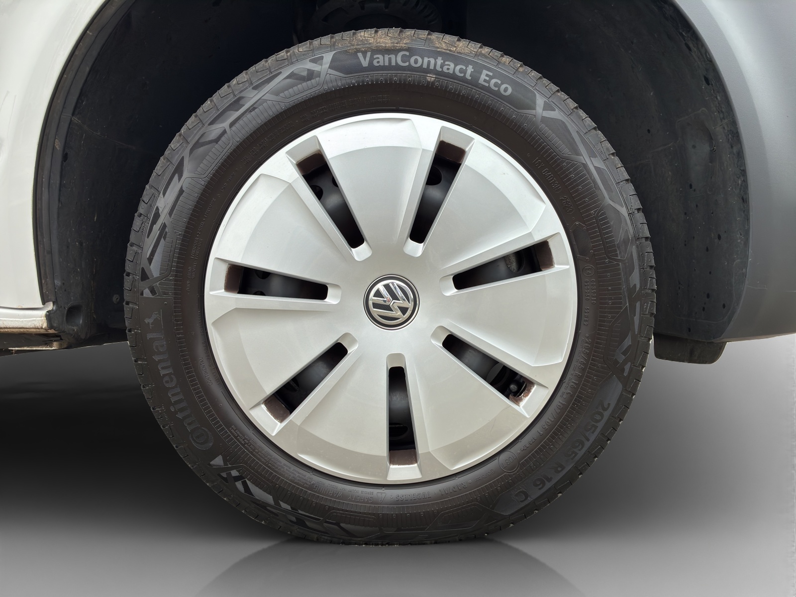 VW T6.1 2.0 TDI 4Motion-image-15