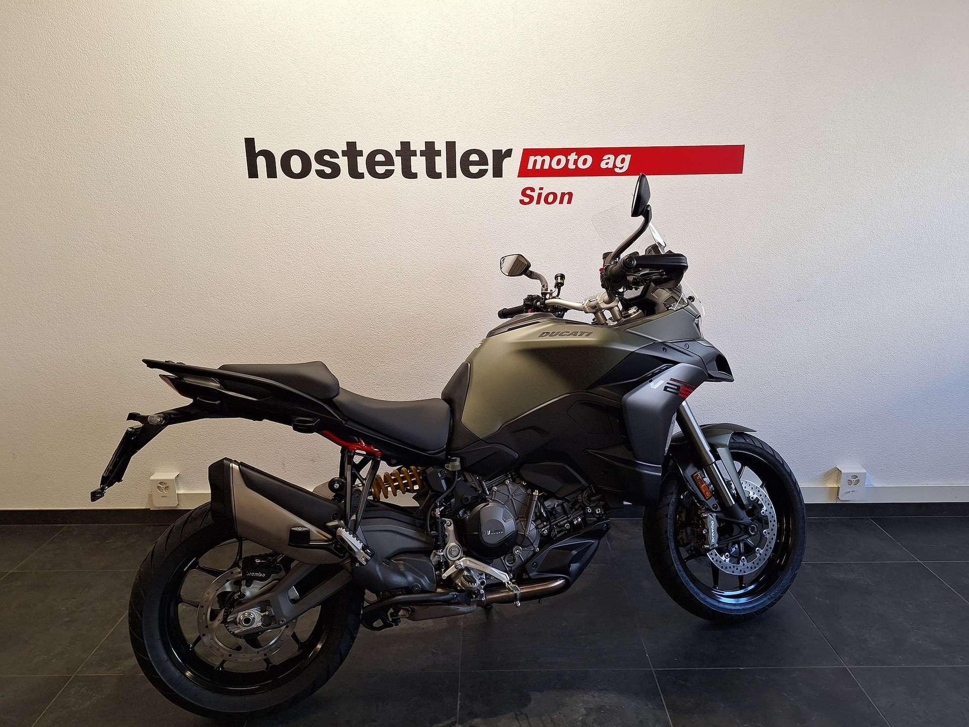 DUCATI Multistrada V2 S Travel-image-2