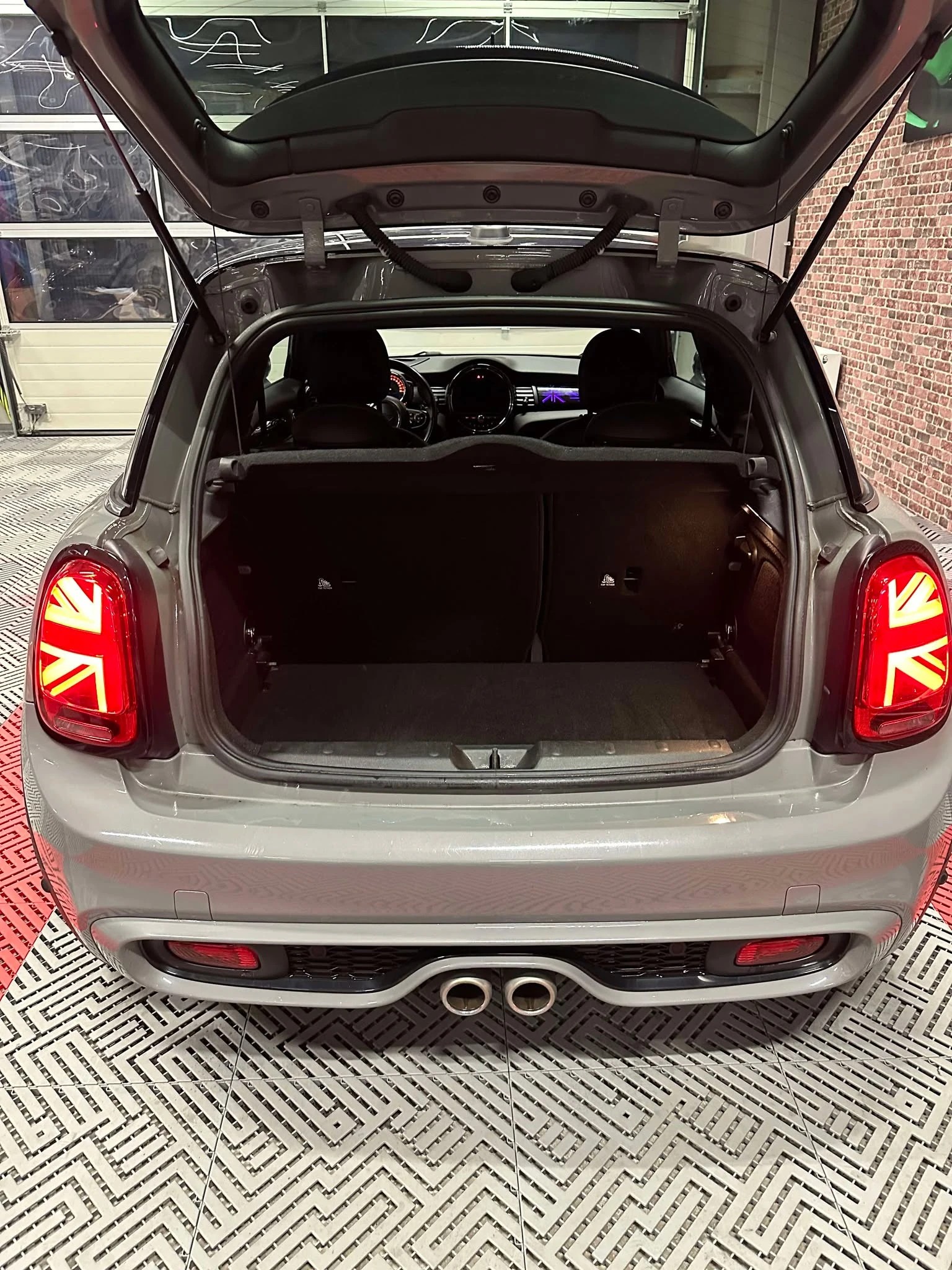 MINI Cooper S Steptronic DKG-image-4