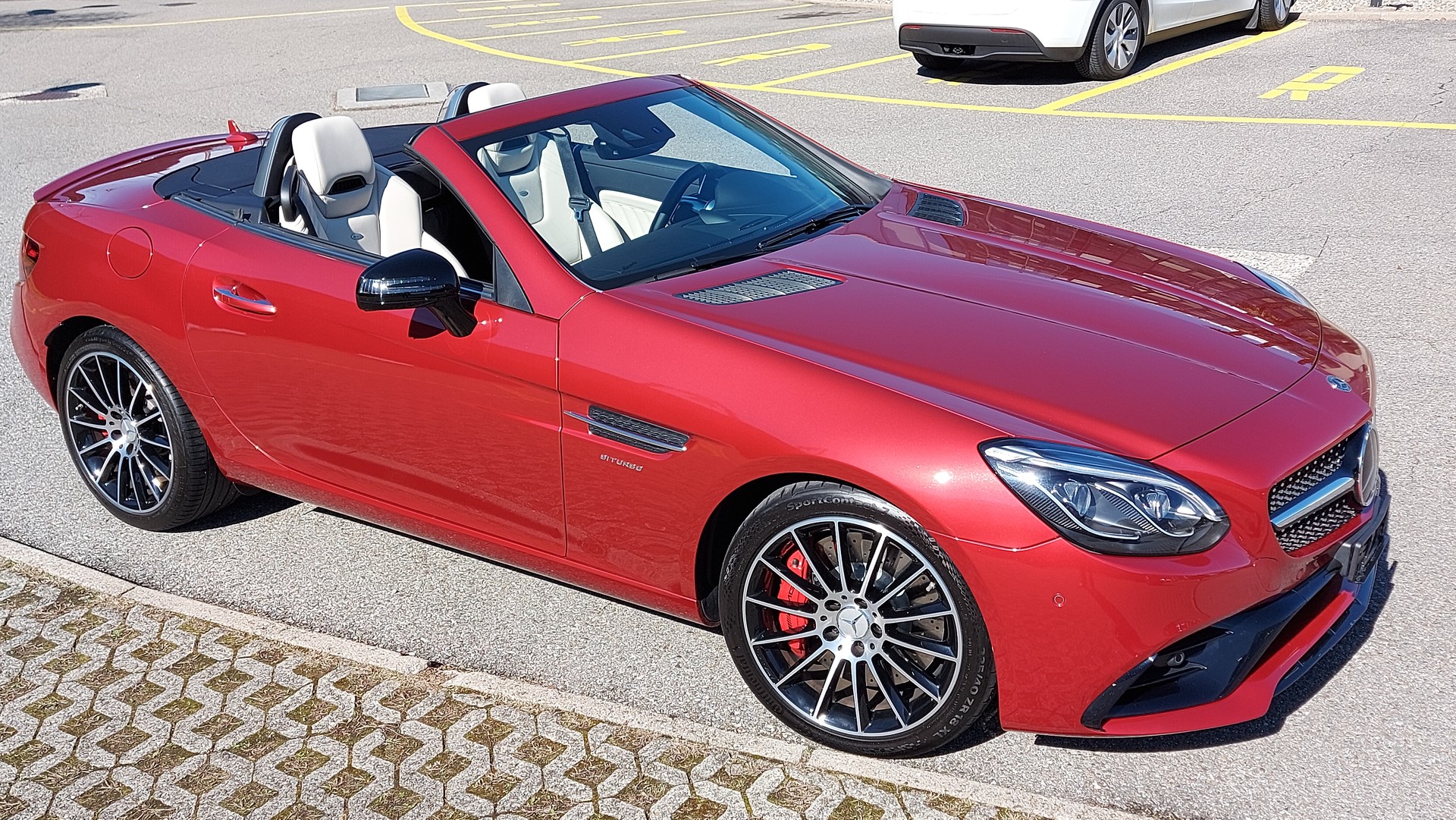 MERCEDES-BENZ SLC 43 AMG 9G-Tronic-image-4