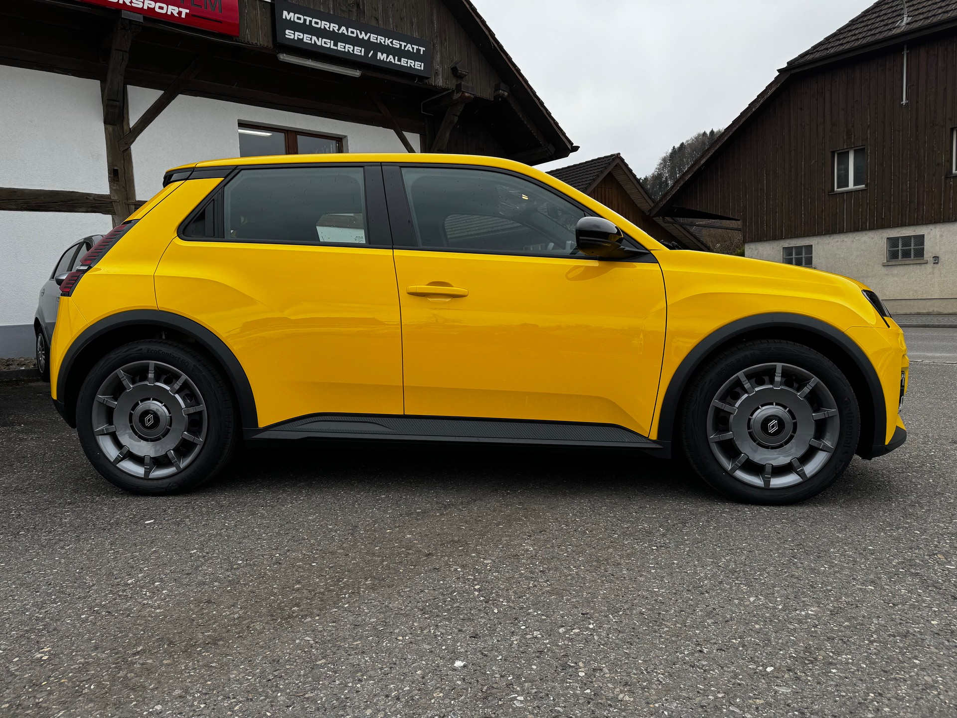 RENAULT R5 E-Tech Urban Range 40 kWh Evolution-image-8