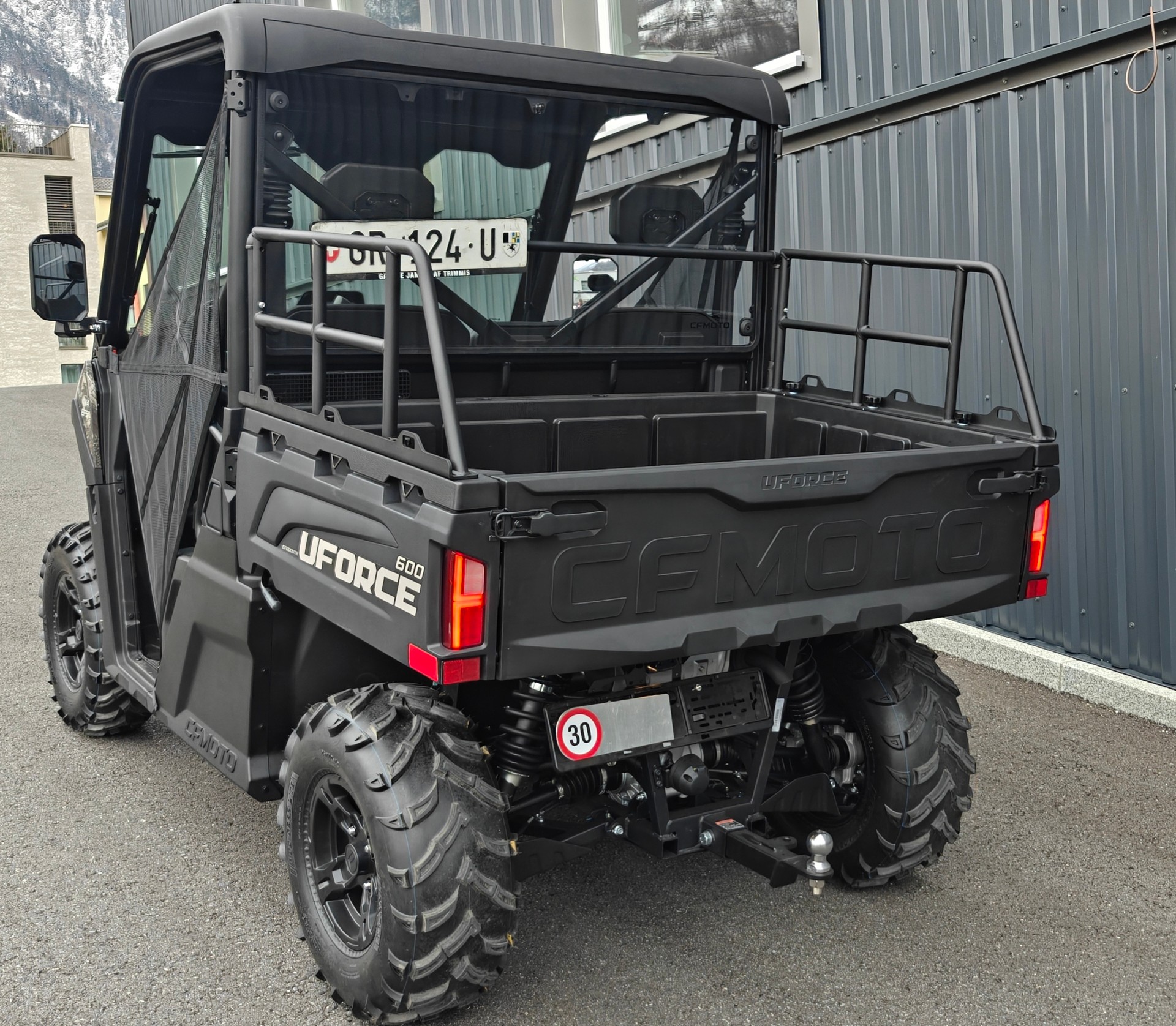 CF MOTO UForce 600 EFI 4x4-showroom-element-3