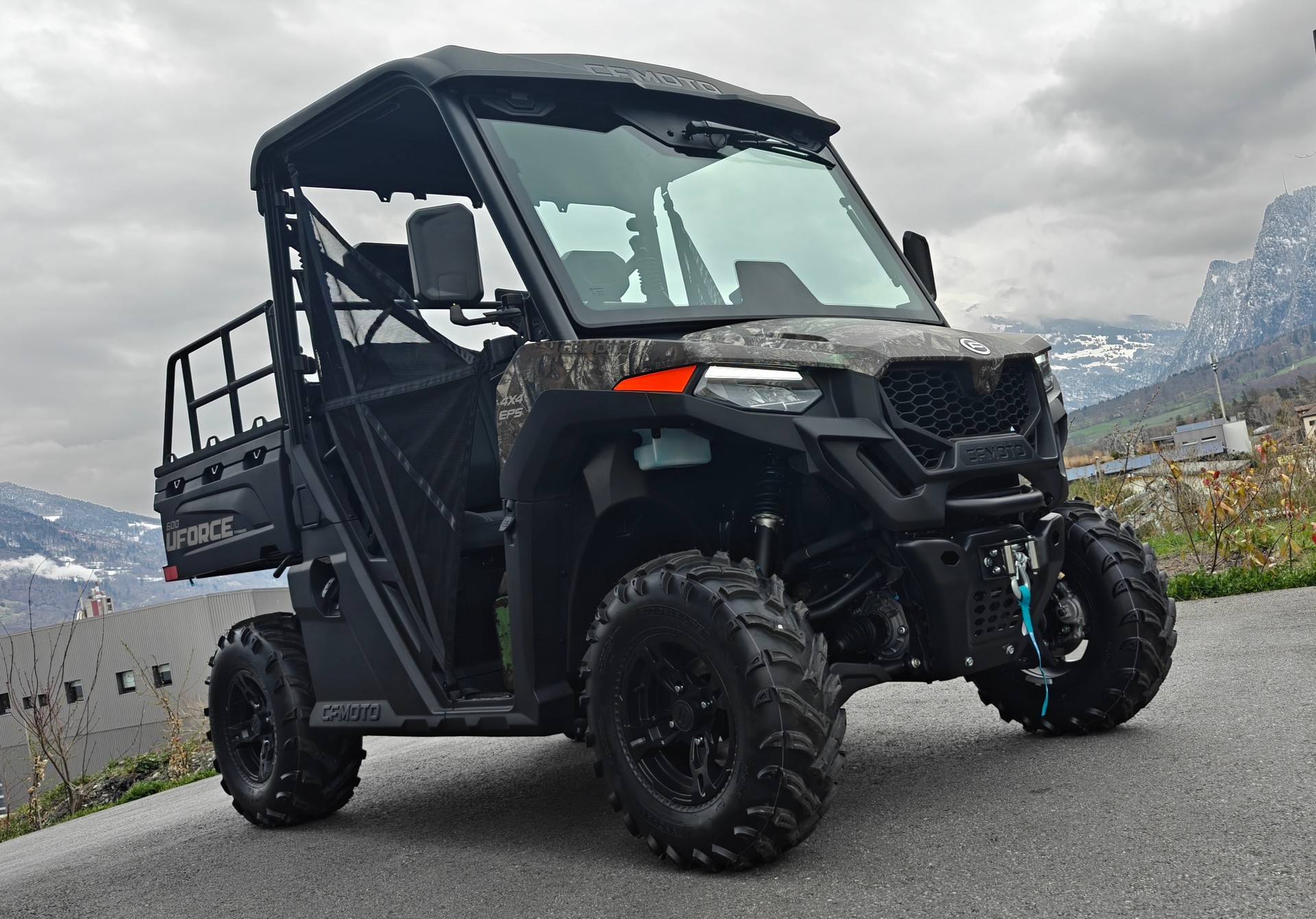 CF MOTO UForce 600 EFI 4x4