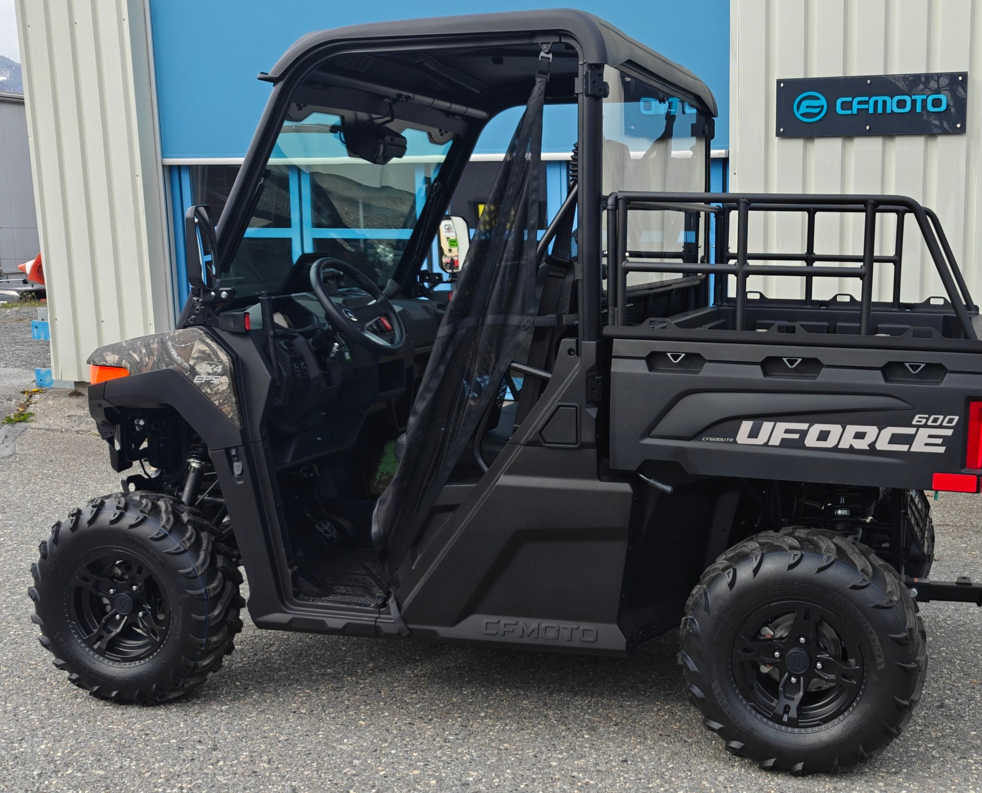 CF MOTO UForce 600 EFI 4x4-showroom-element-2