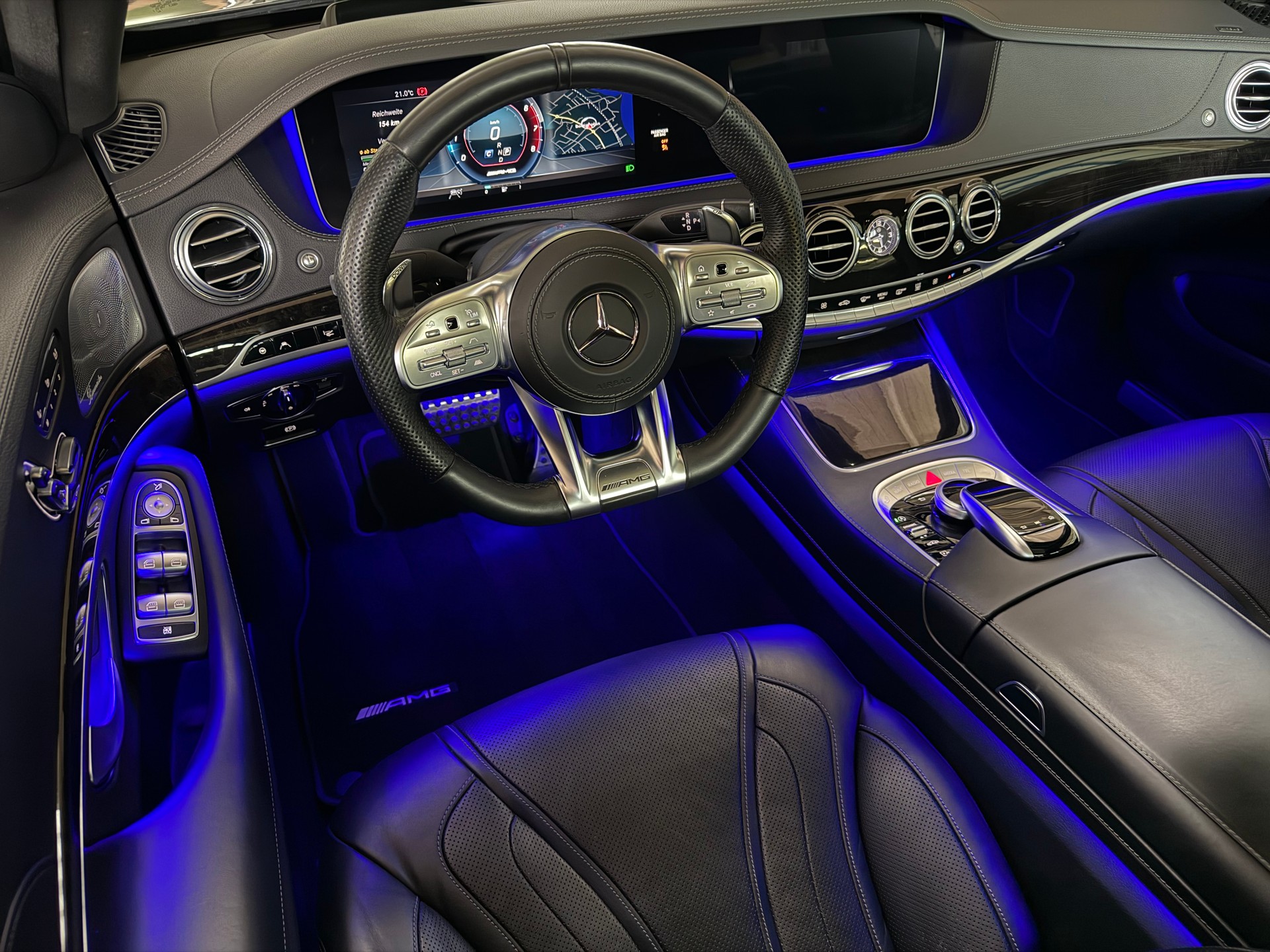 MERCEDES-BENZ S 400 d L 4Matic 9G-Tronic *** AMG Line Plus & AMG Styling Paket ***-showroom-element-2