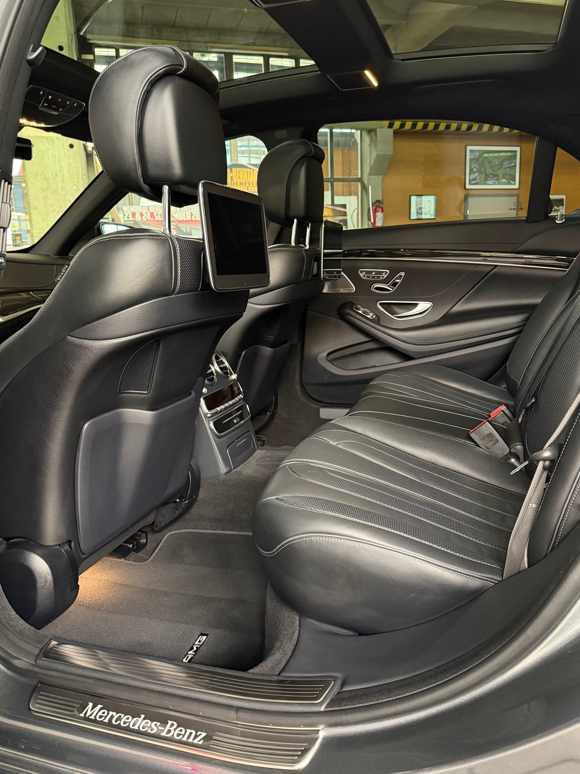 MERCEDES-BENZ S 400 d L 4Matic 9G-Tronic *** AMG Line Plus & AMG Styling Paket ***-image-12